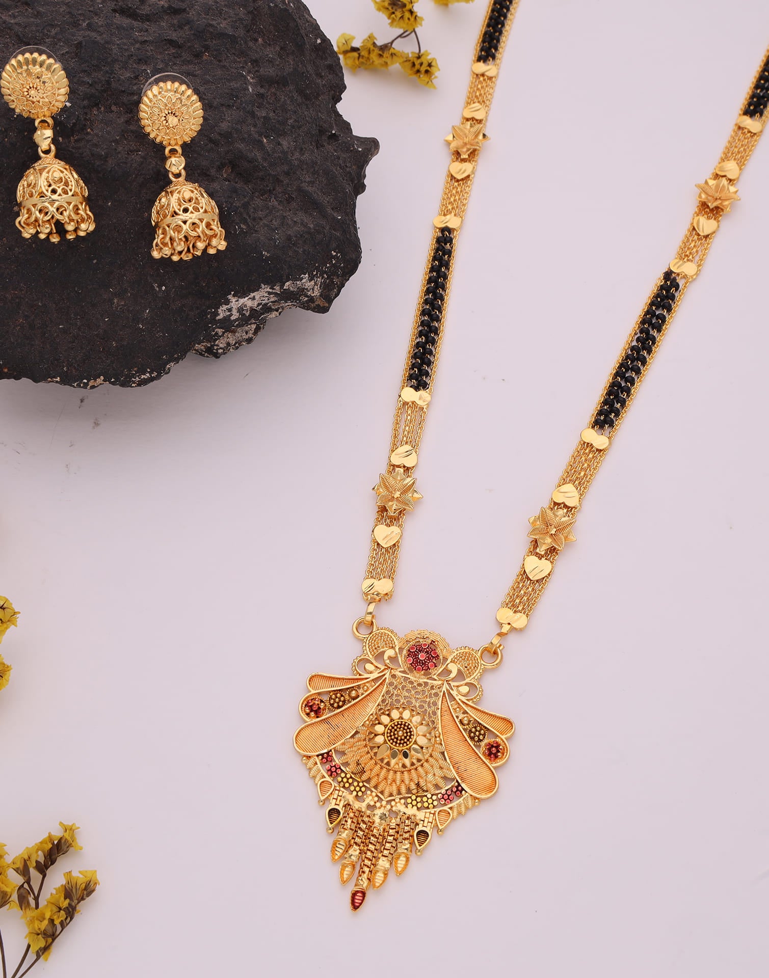 Gold Mangalsutra With Dangle Earring