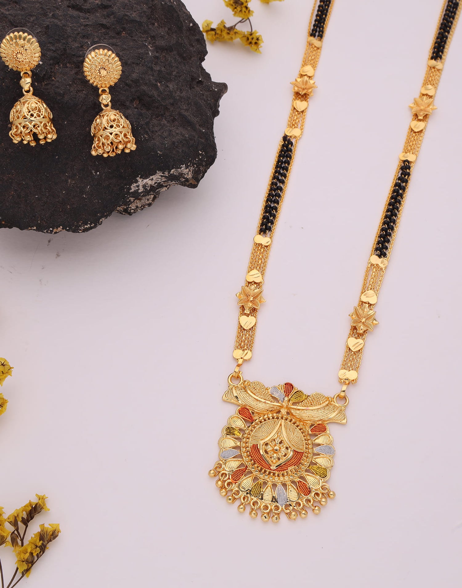 Gold Mangalsutra With Dangle Earring