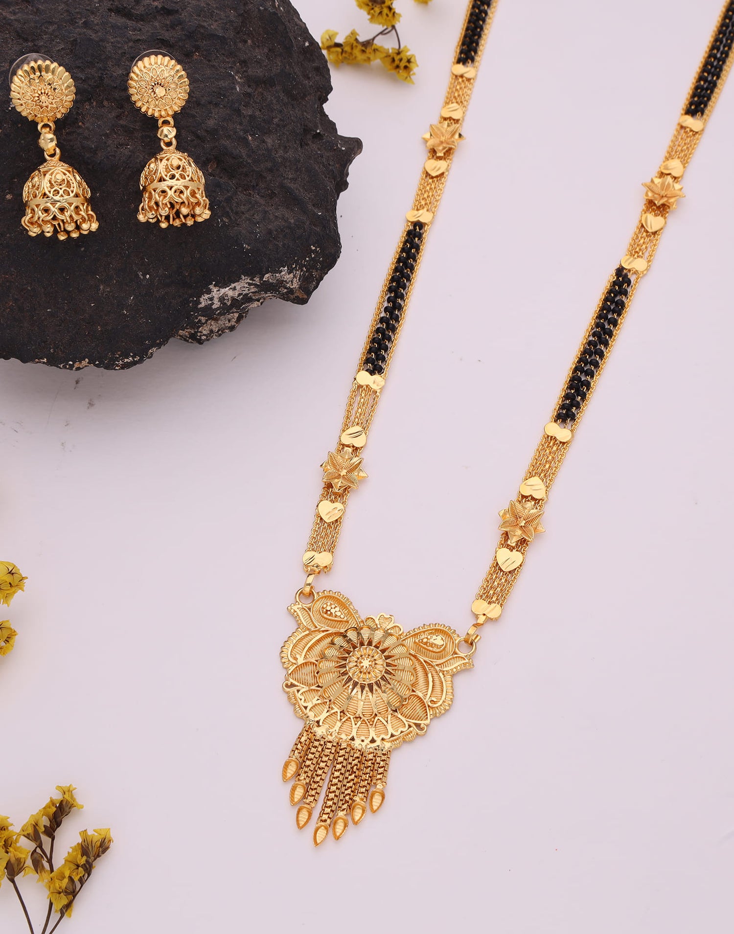 Gold Mangalsutra With Dangle Earring