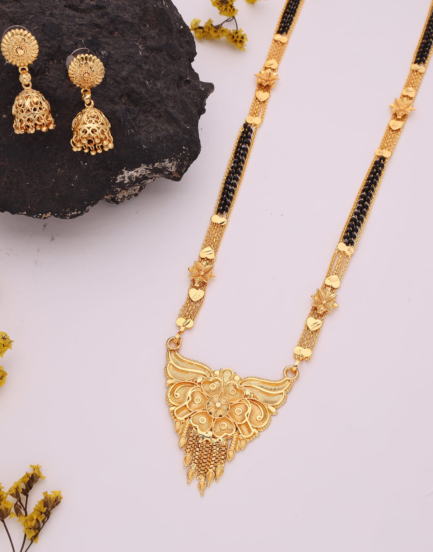 Gold Mangalsutra With Dangle Earring