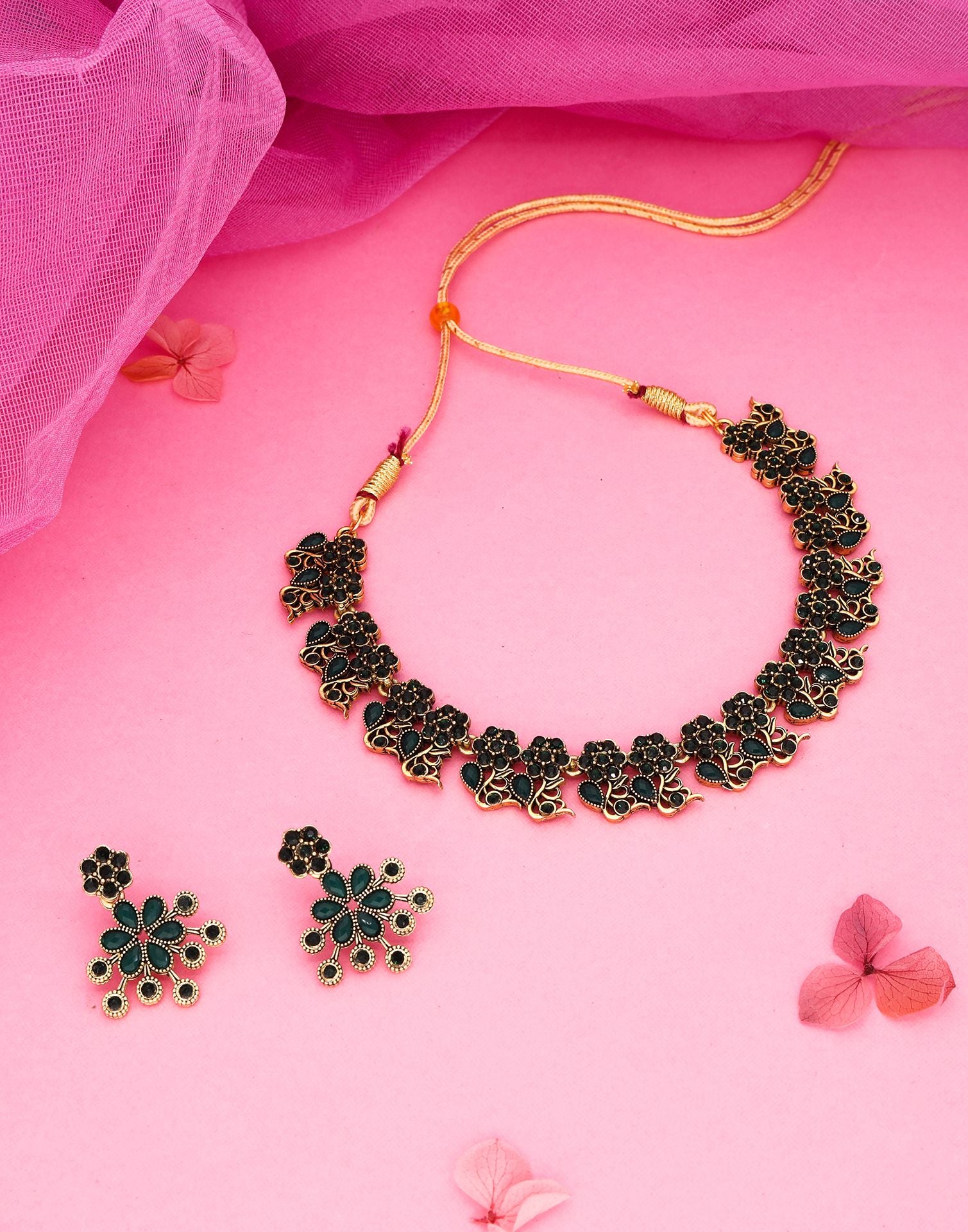 Green Gold Choker Necklace Set With Dangle Earring