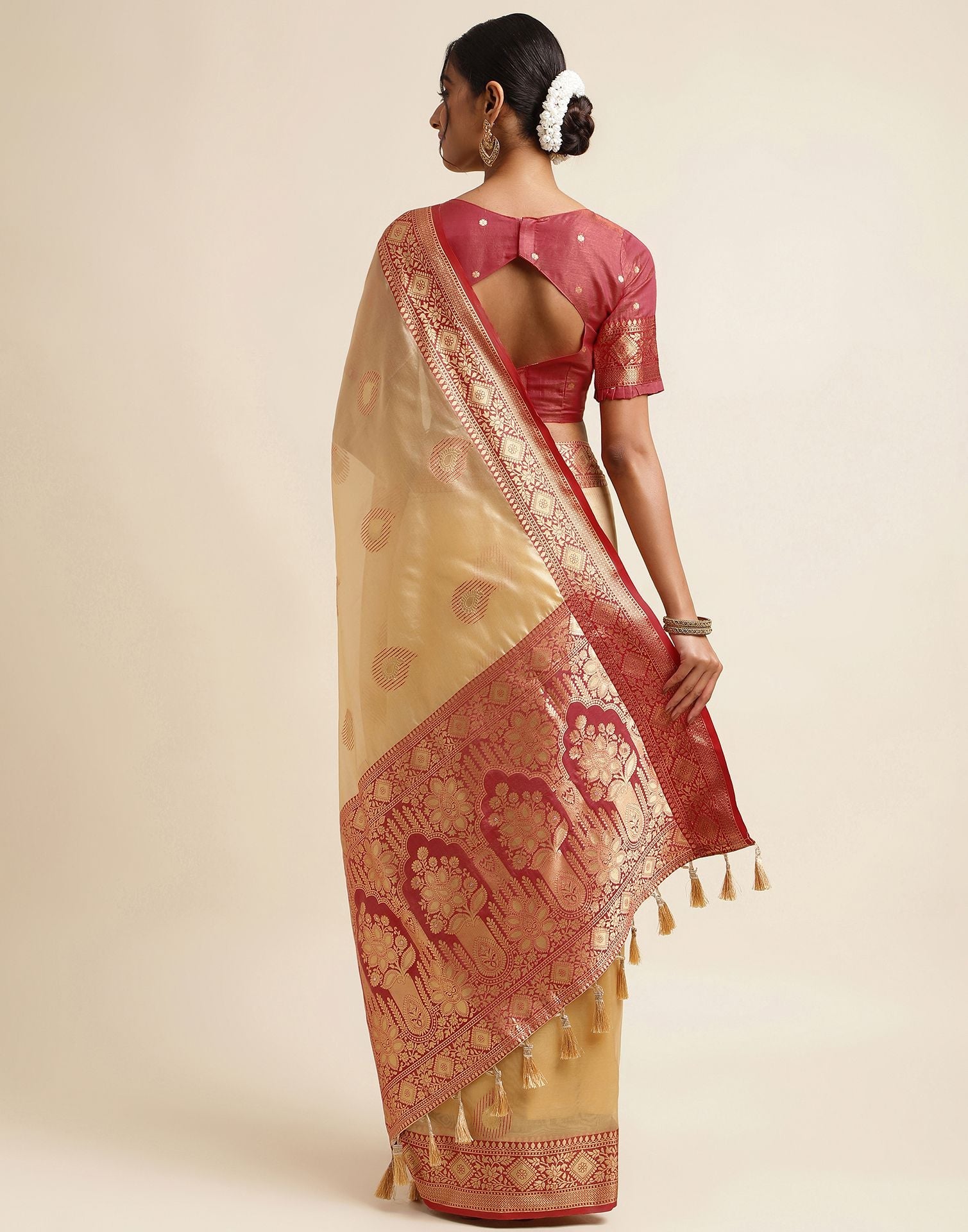 Beige Silk Banarasi Saree | Leemboodi