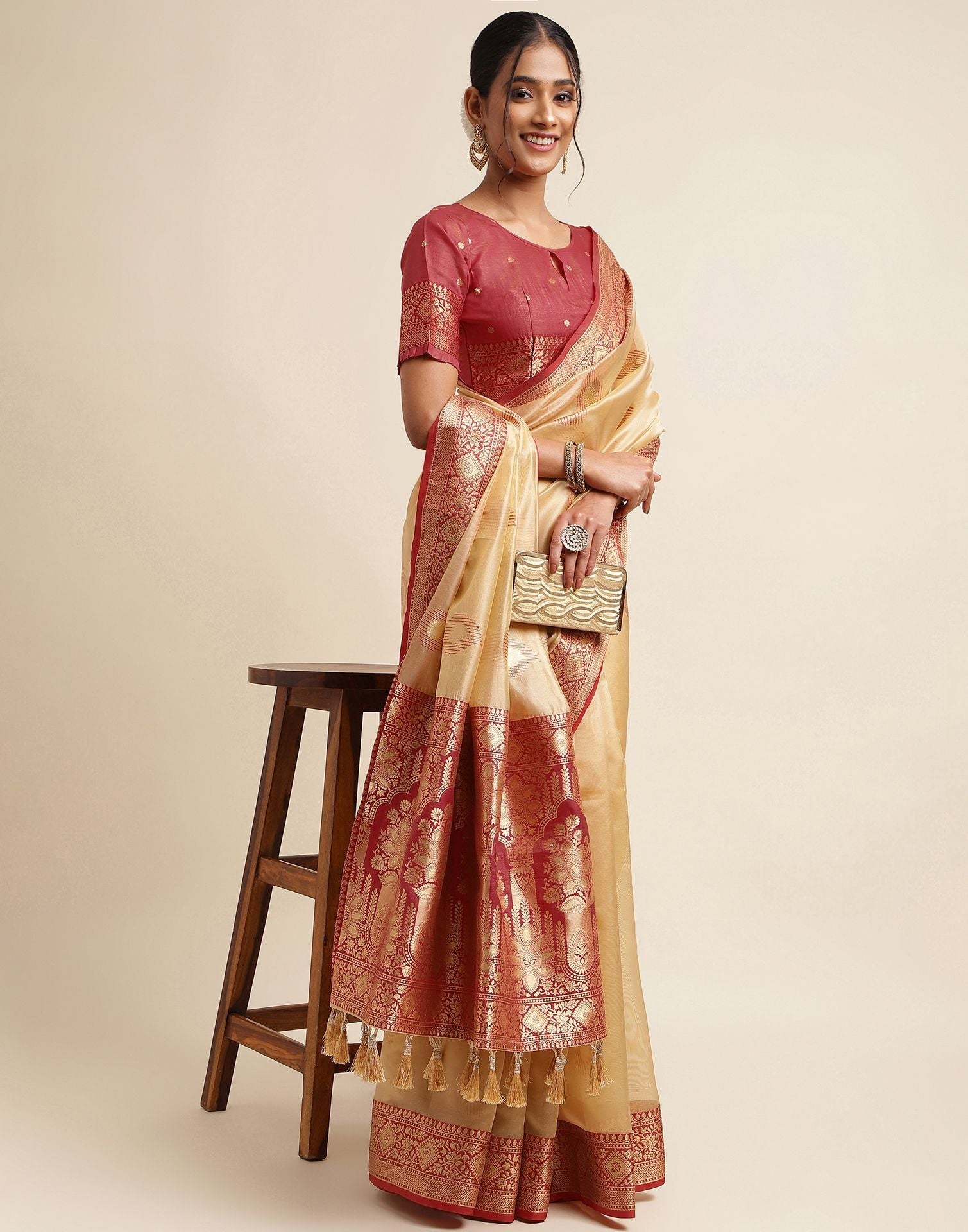 Beige Silk Banarasi Saree | Leemboodi