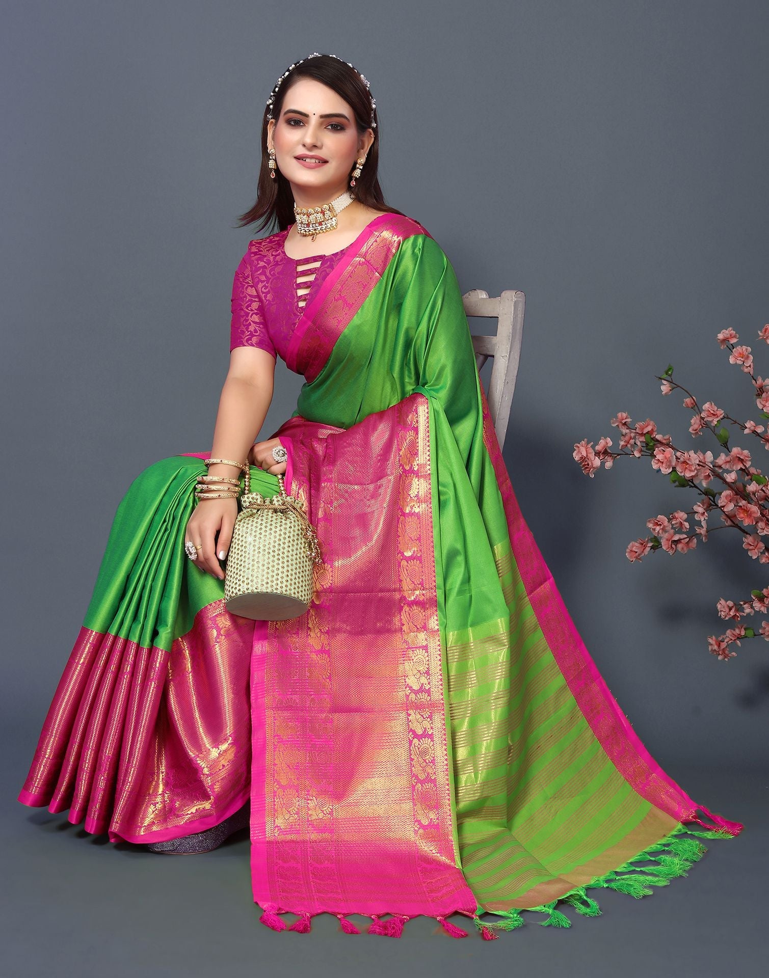Parrot Green Cotton Saree | Sudathi