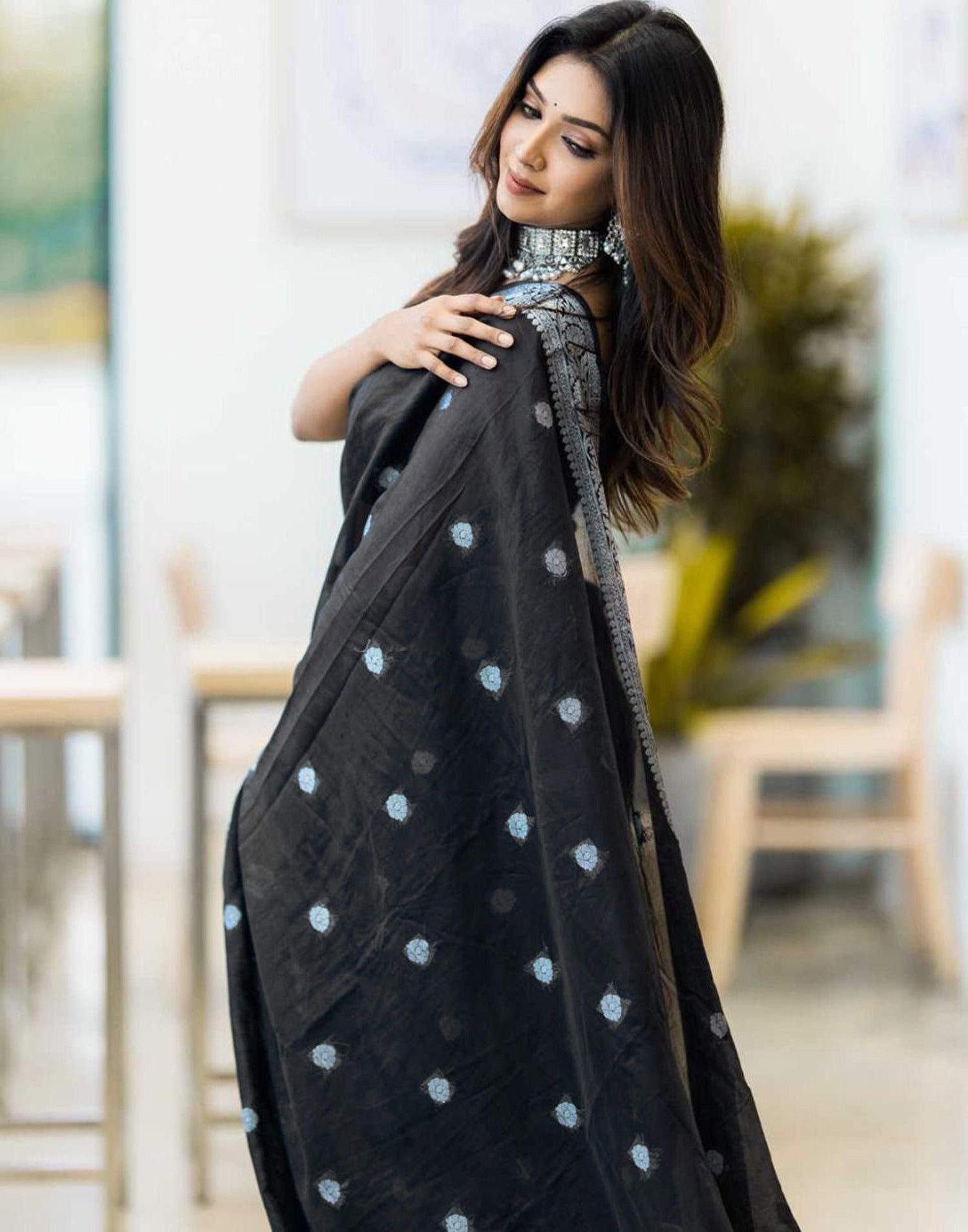 Black Silk Weaving Saree