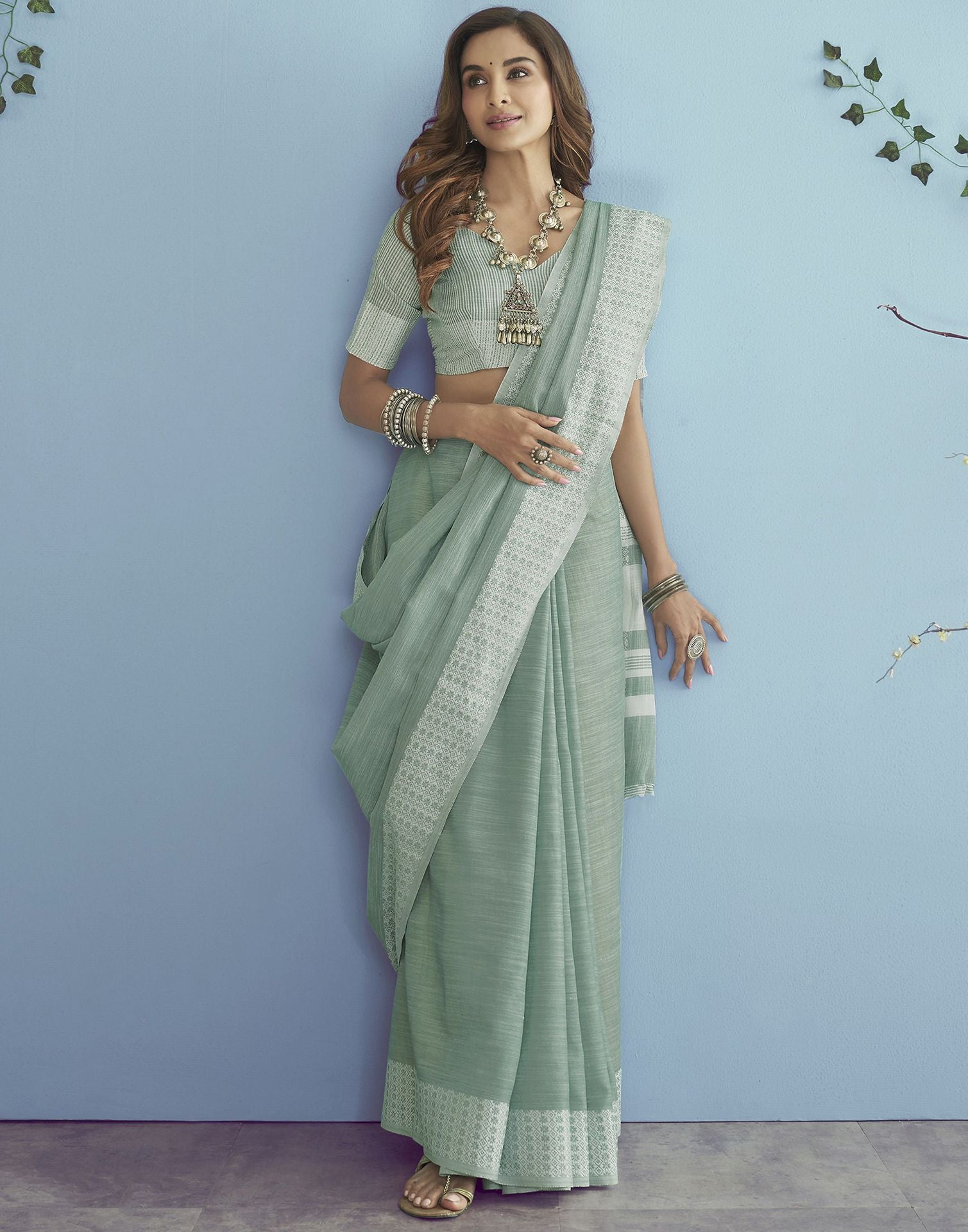 Light Green Self Woven Plain Cotton Saree | Leemboodi