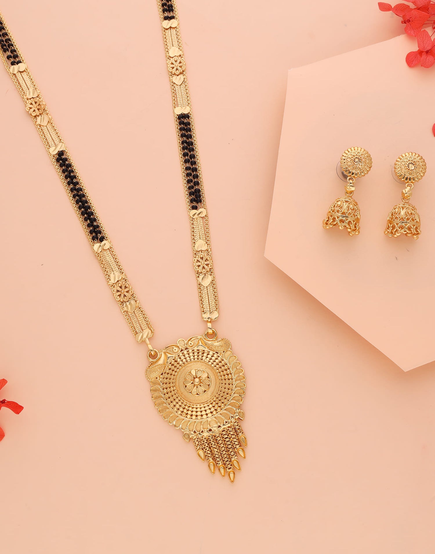 Gold Mangalsutra With Dangle Earring