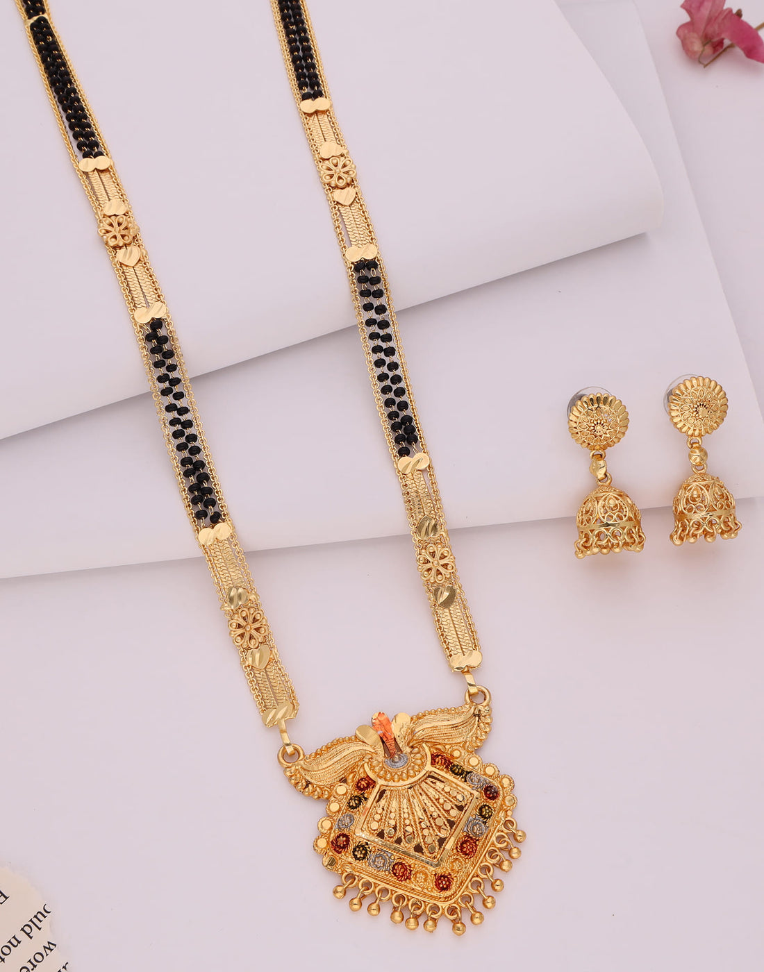 Gold Mangalsutra With Dangle Earring