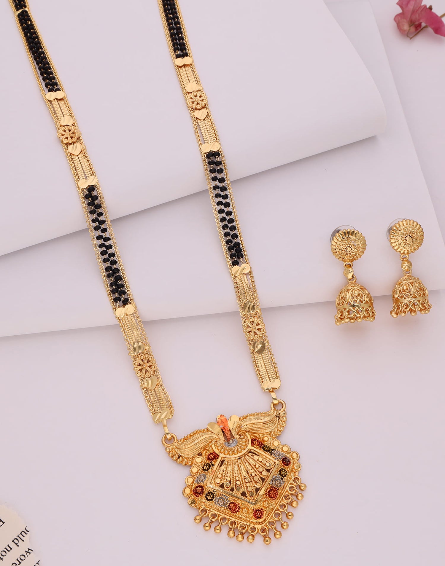 Gold Mangalsutra With Dangle Earring