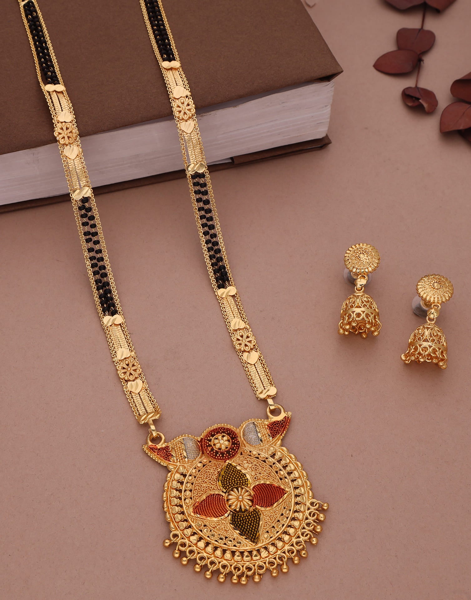 Gold Mangalsutra With Dangle Earring