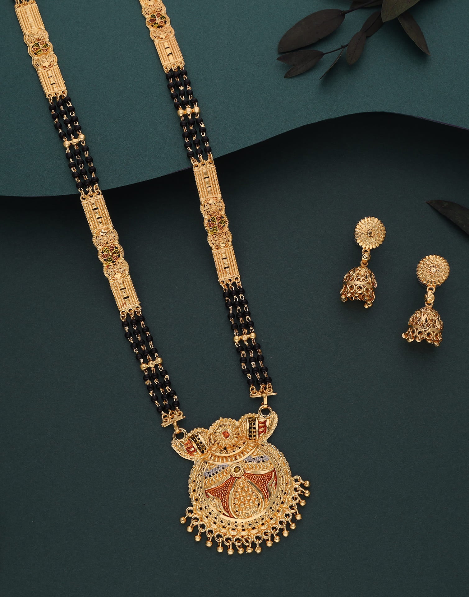 Gold Mangalsutra With Dangle Earring