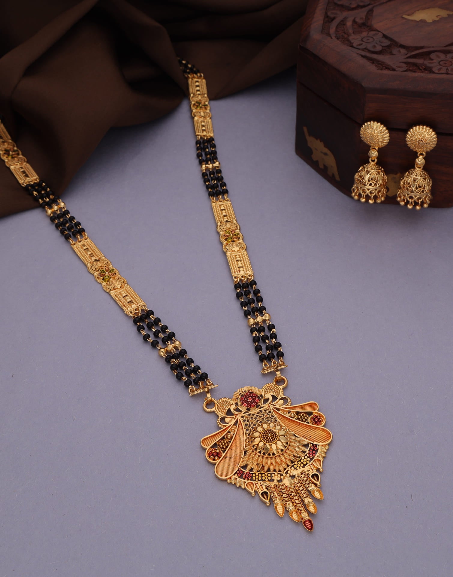 Gold Mangalsutra With Dangle Earring