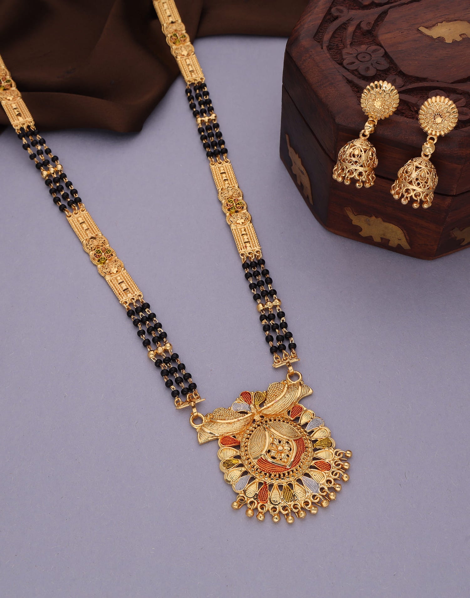 Gold Mangalsutra With Dangle Earring