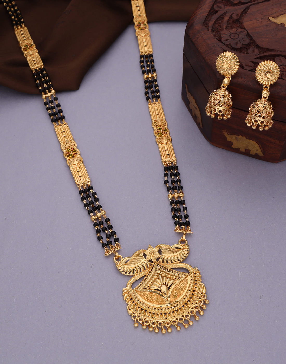 Gold Mangalsutra With Dangle Earring