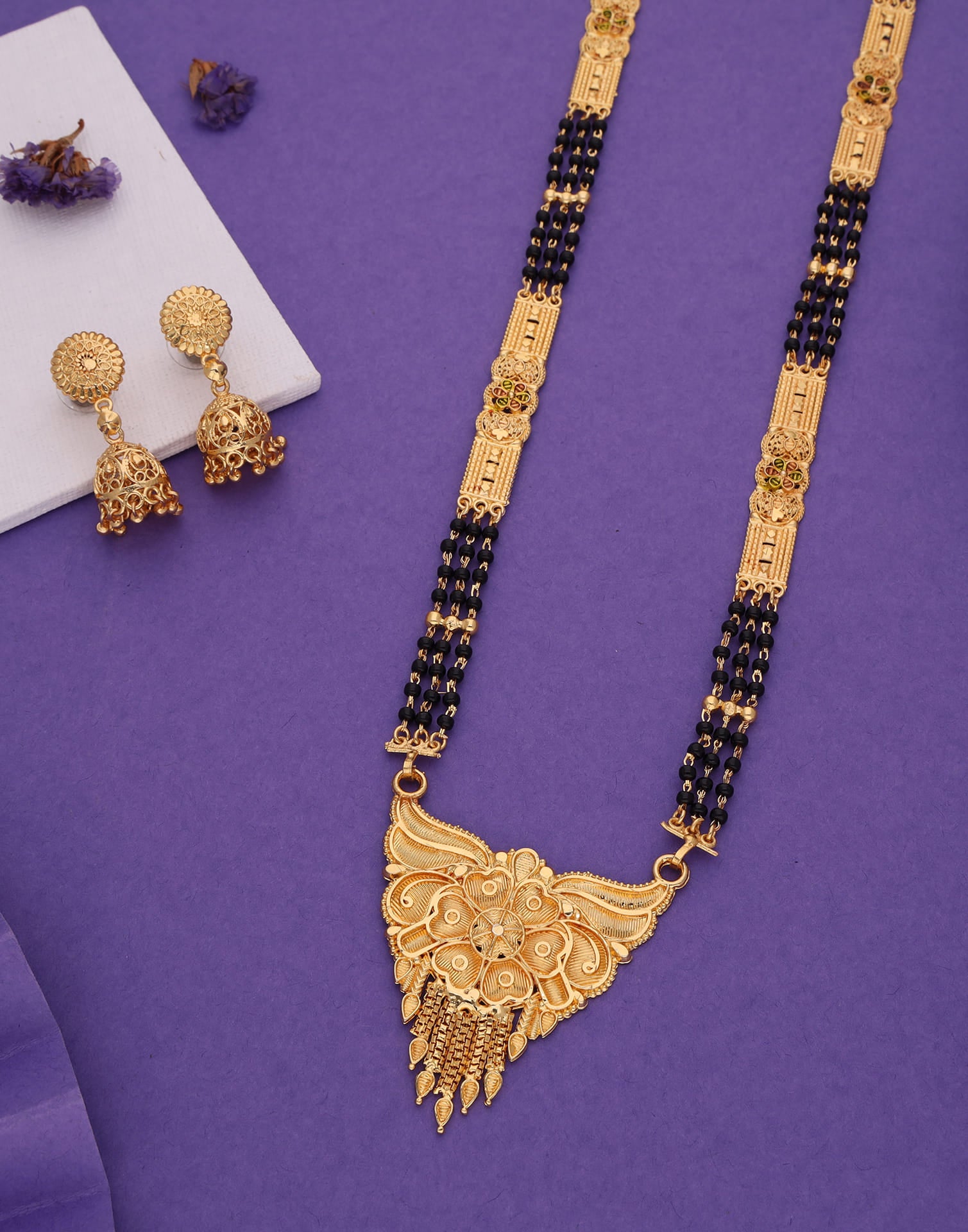 Gold Mangalsutra With Dangle Earring