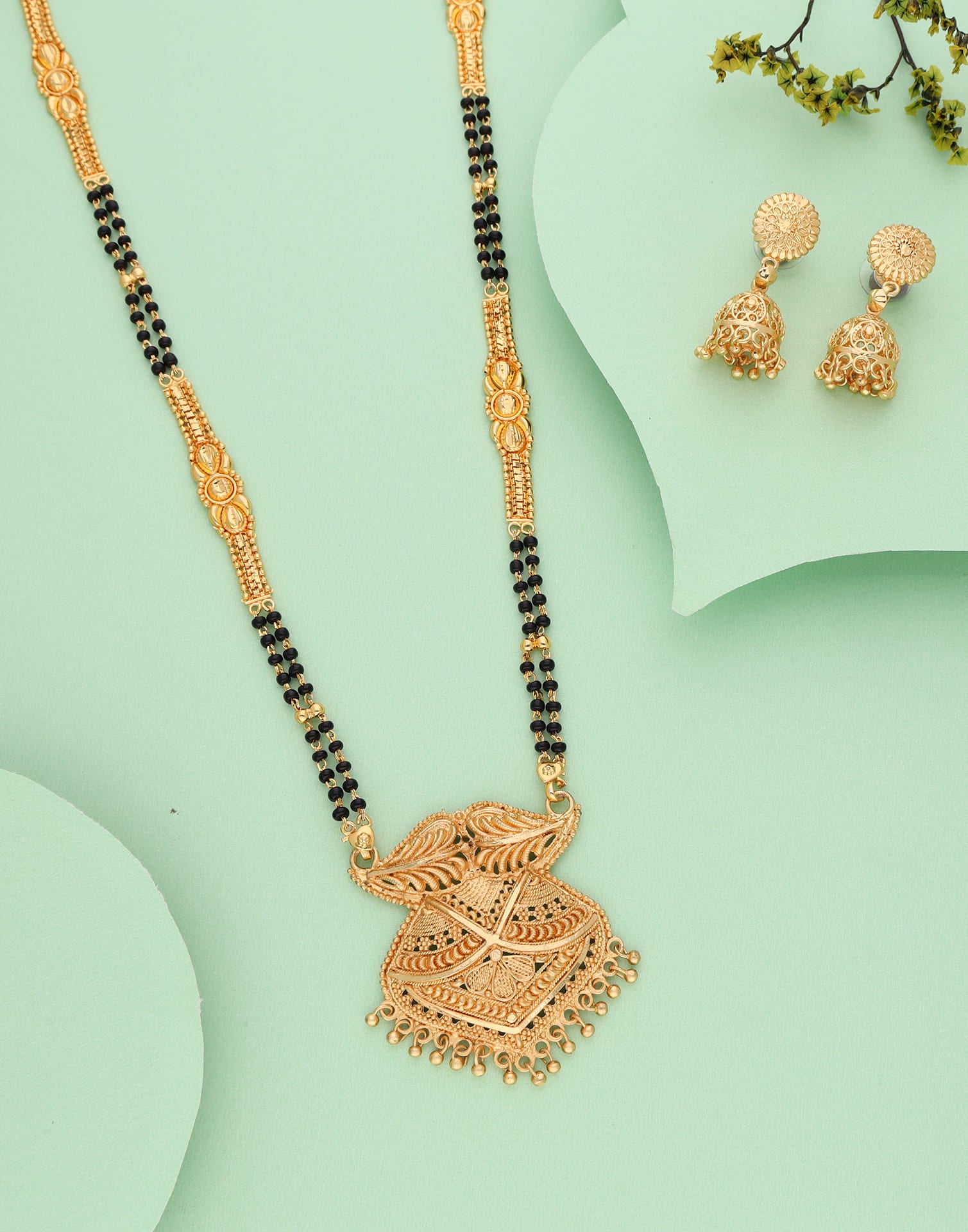 Gold Mangalsutra With Dangle Earring