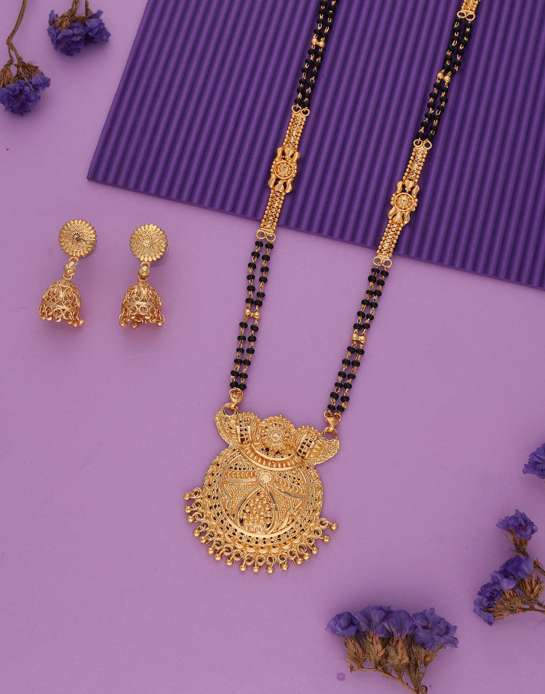 Gold Mangalsutra With Dangle Earring