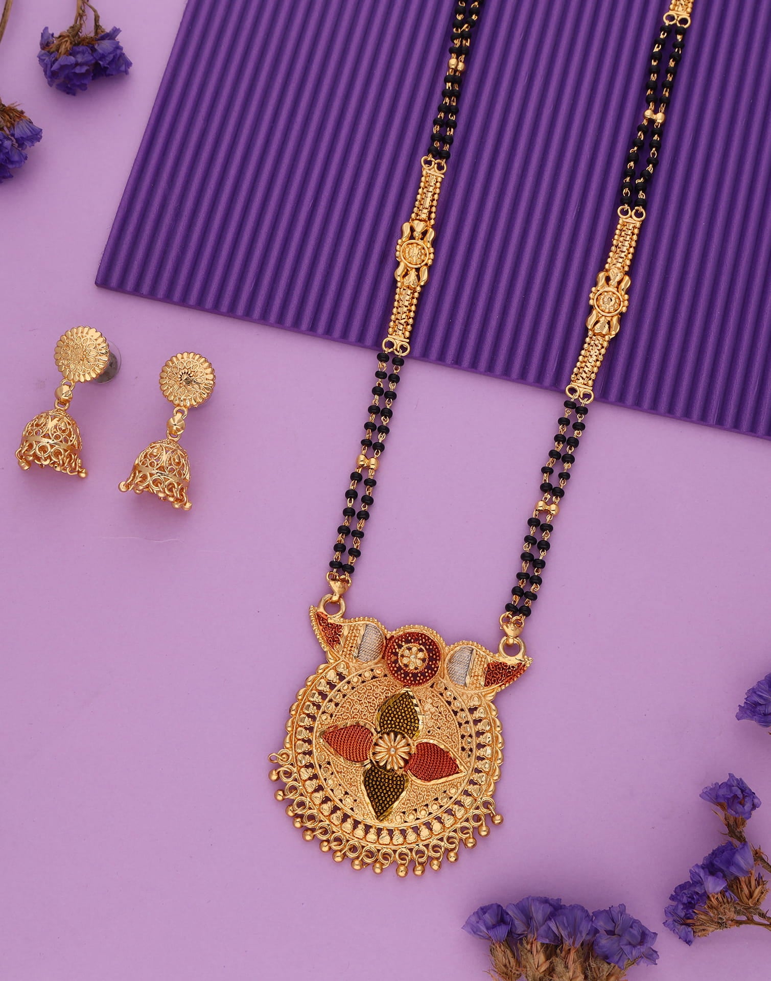 Gold Mangalsutra With Dangle Earring