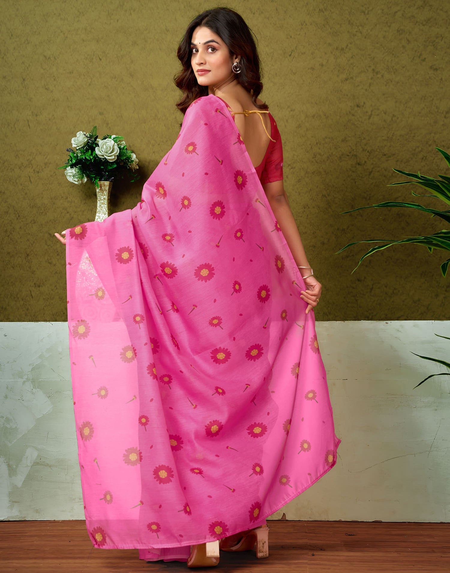 Ready To Wear Pink Cotton Printed Saree