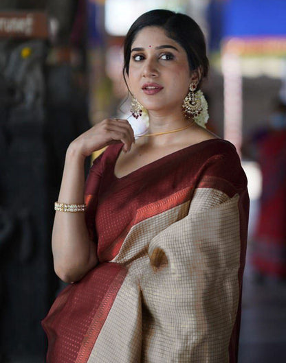 Off White Jacquard Silk Saree