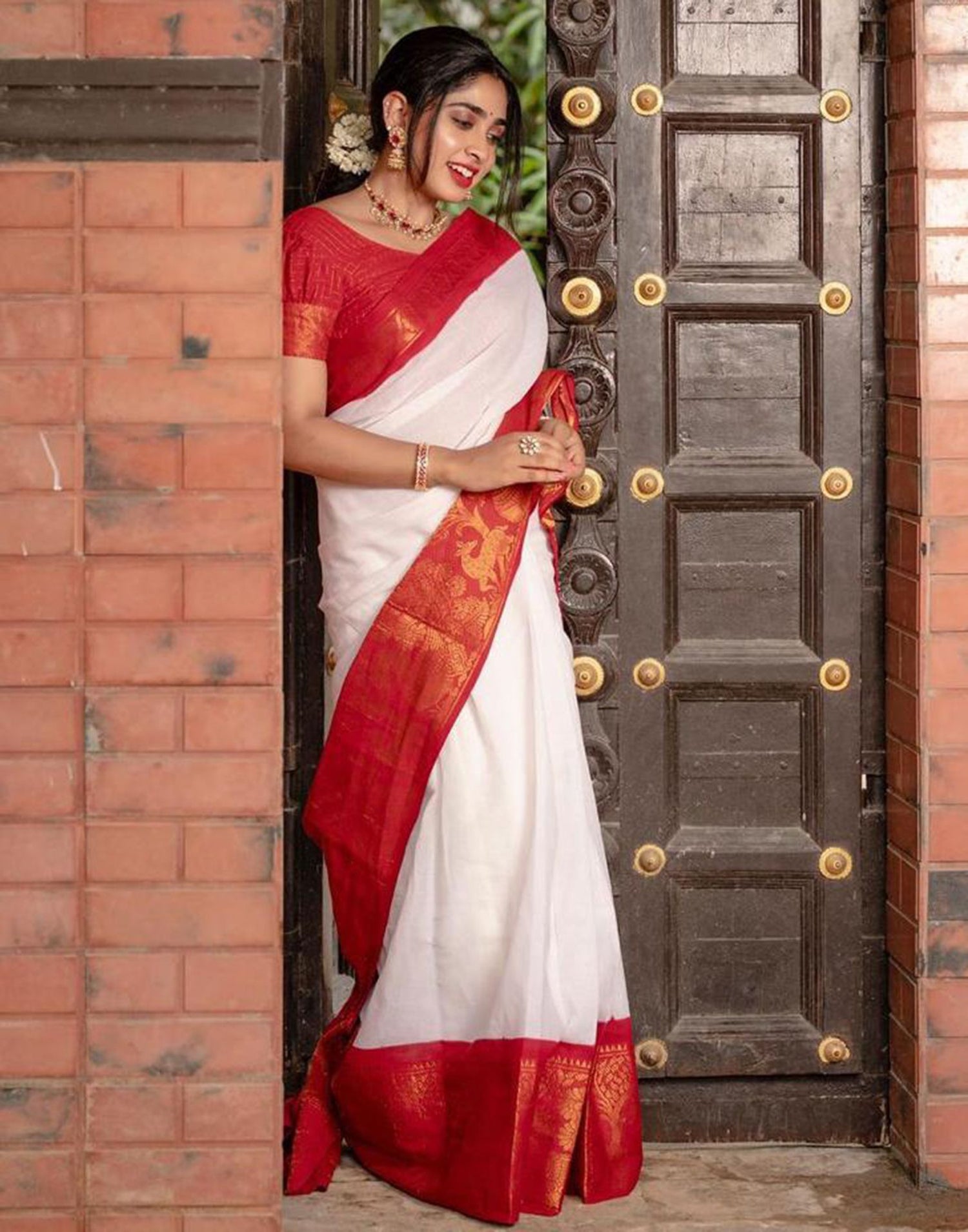 White Jacquard Silk Saree