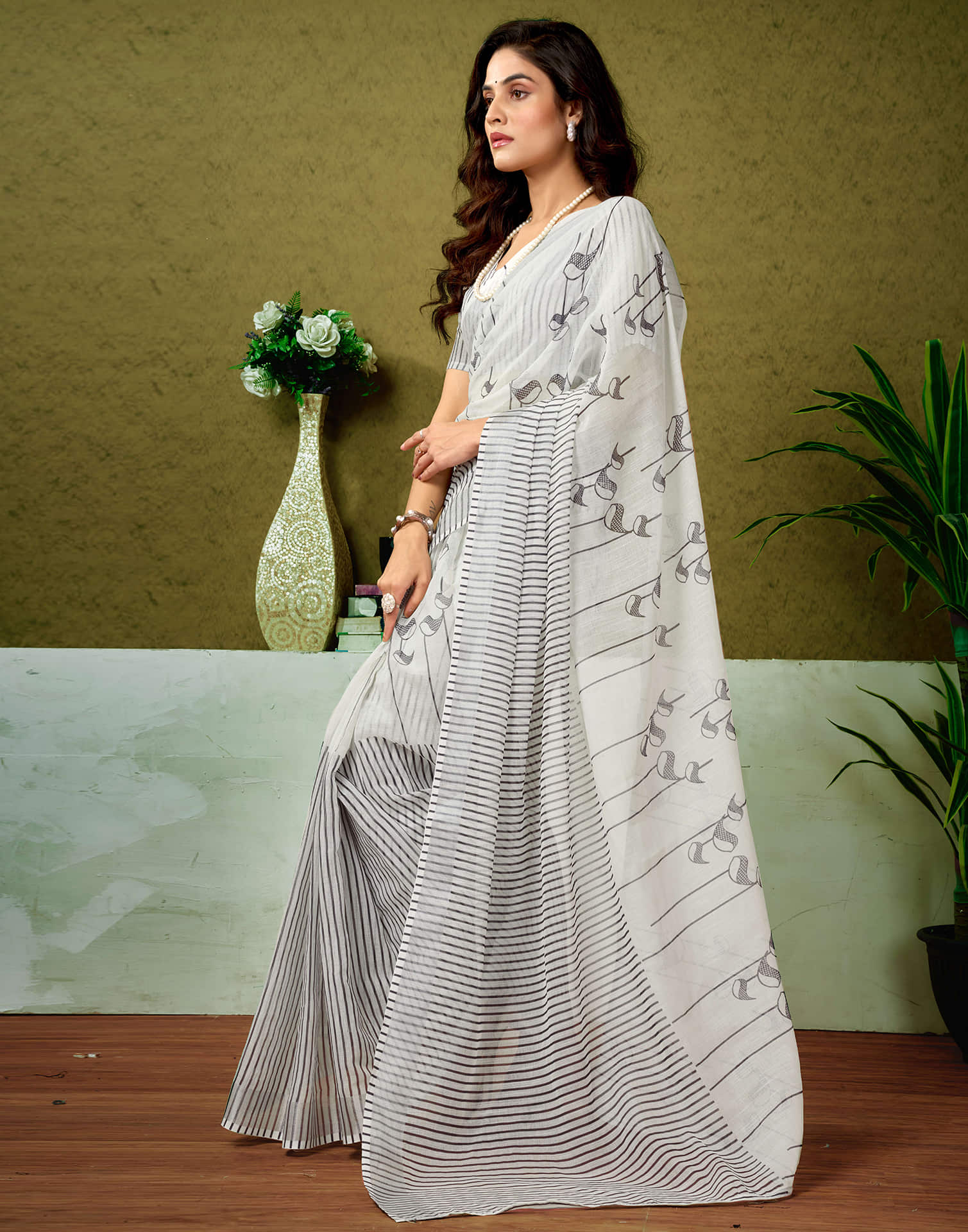 Ready To Wear Off White Linen Zari Printed Saree