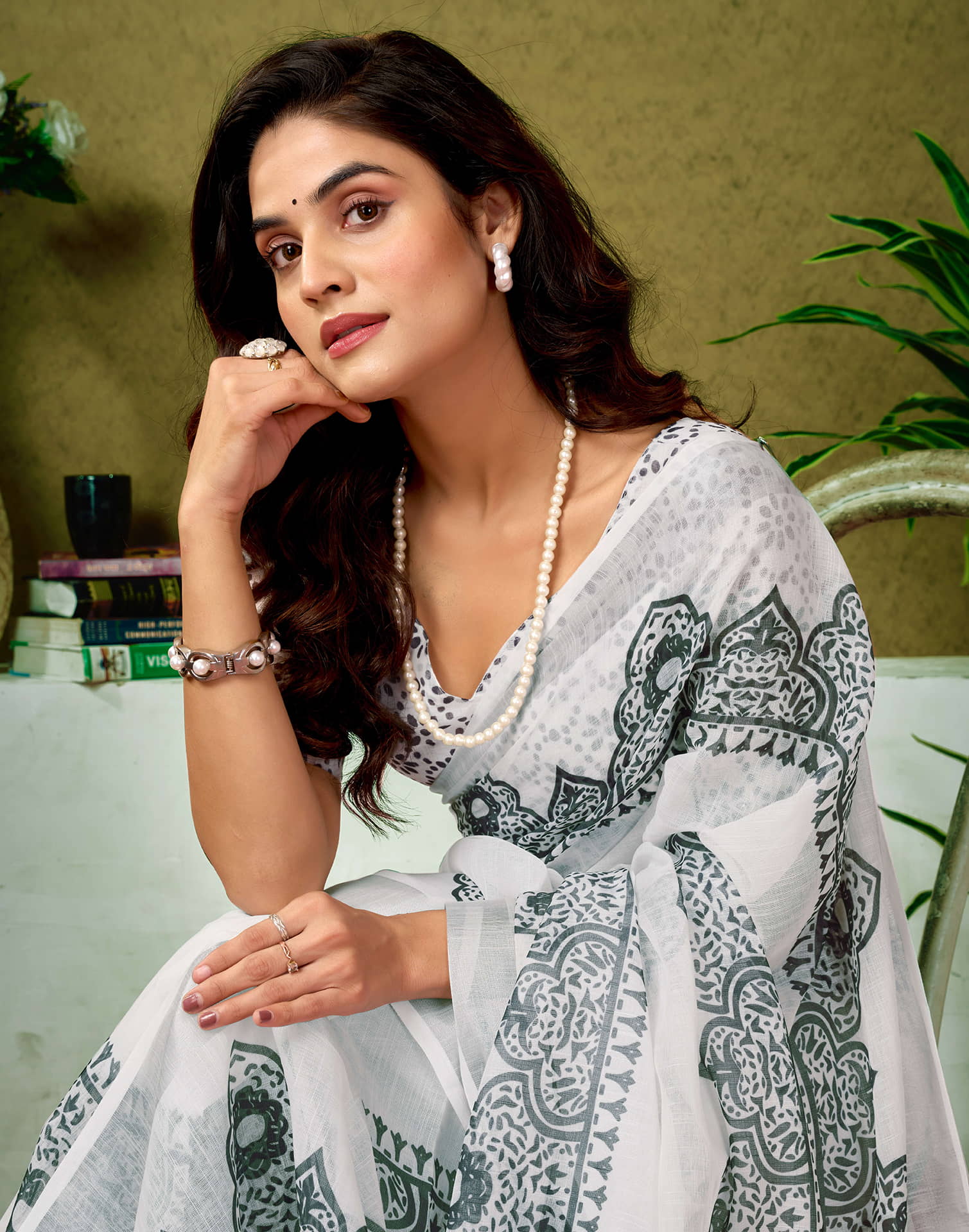 Ready To Wear White Linen Zari Printed Saree