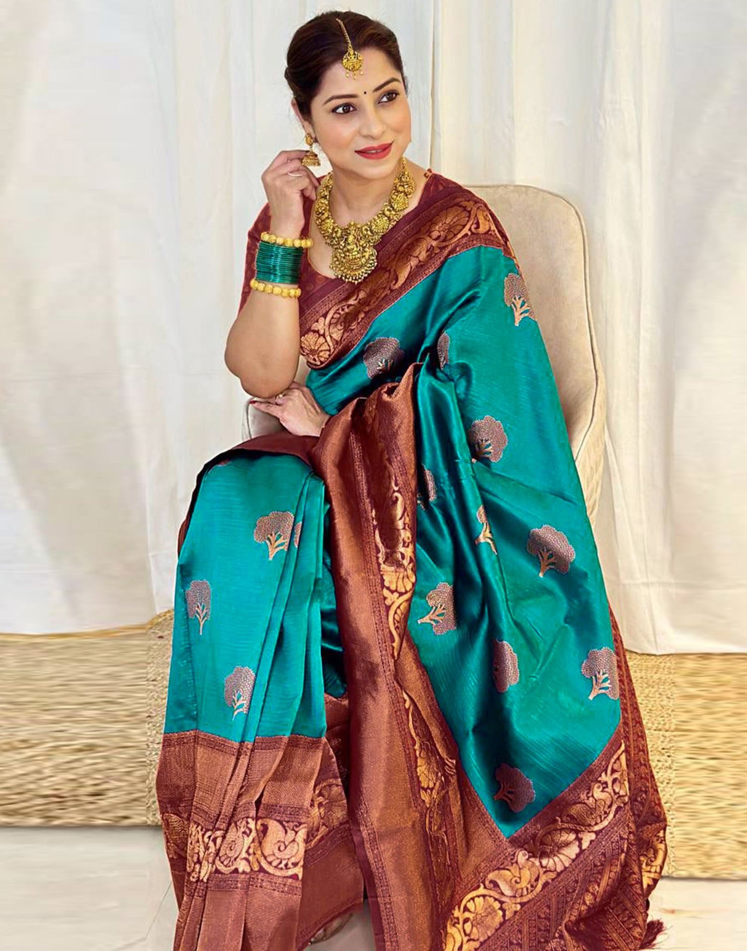 Rama Green Jacquard Silk Saree