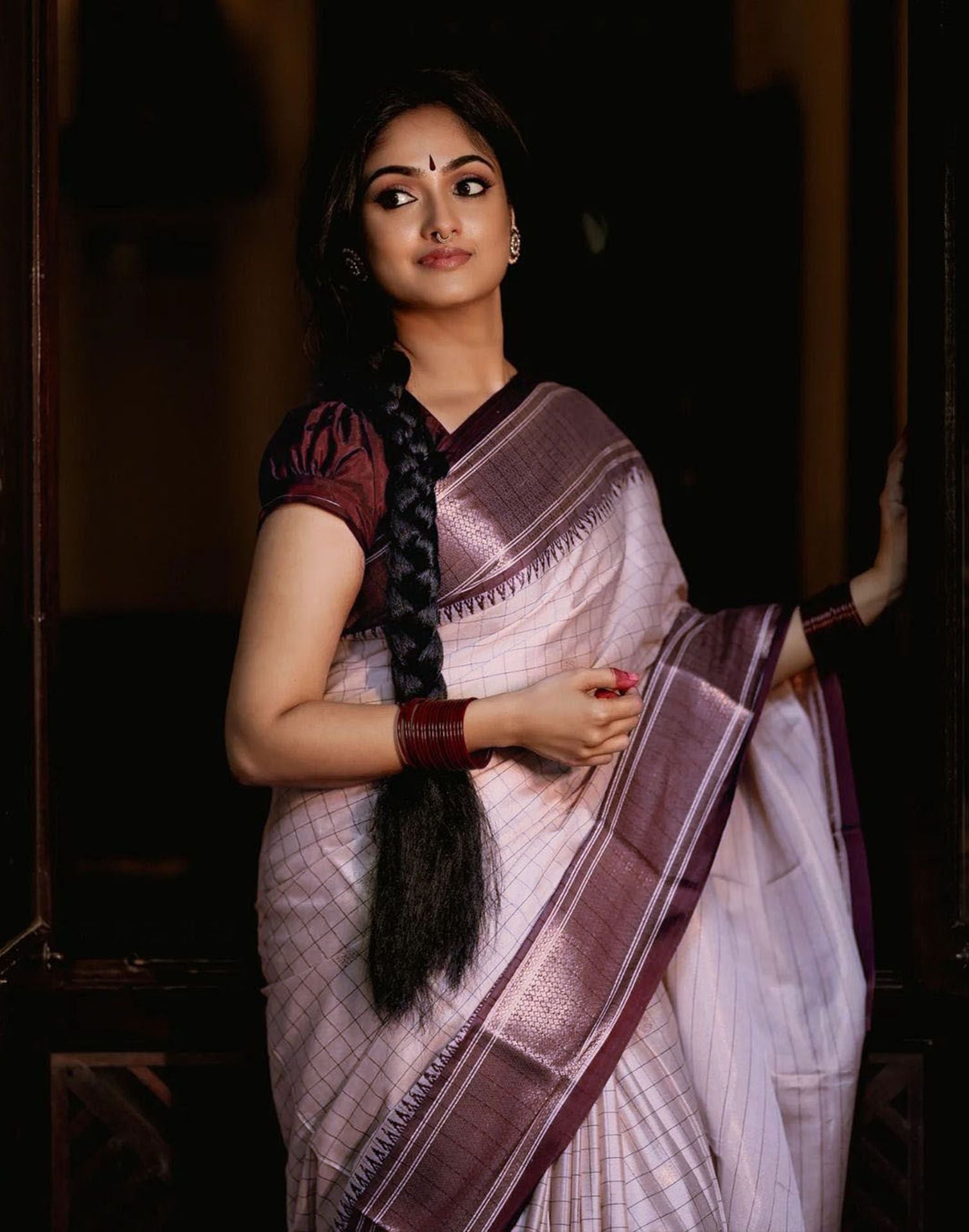 Light Mauve Woven Silk Saree