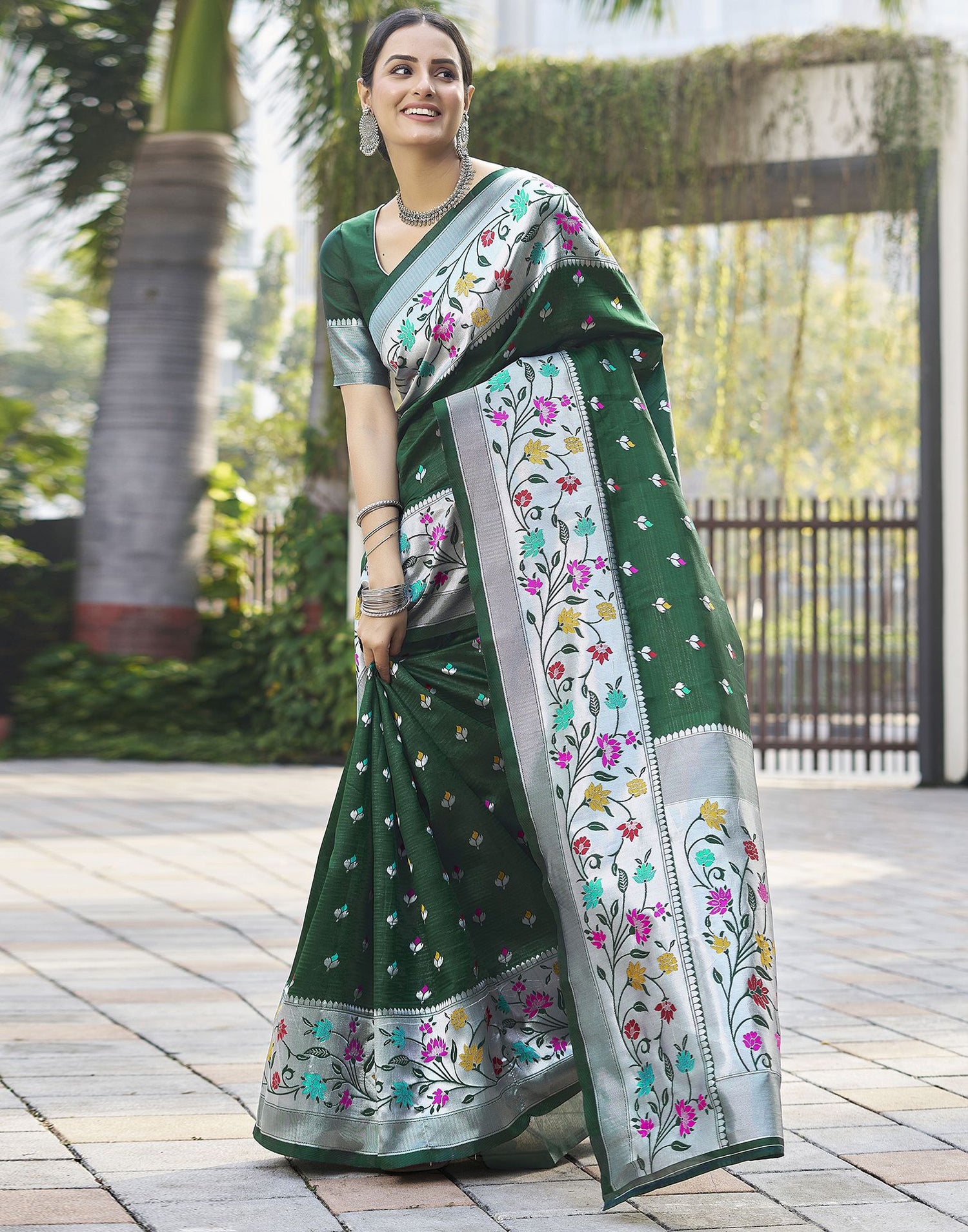 Silver Jacquard Silk Saree