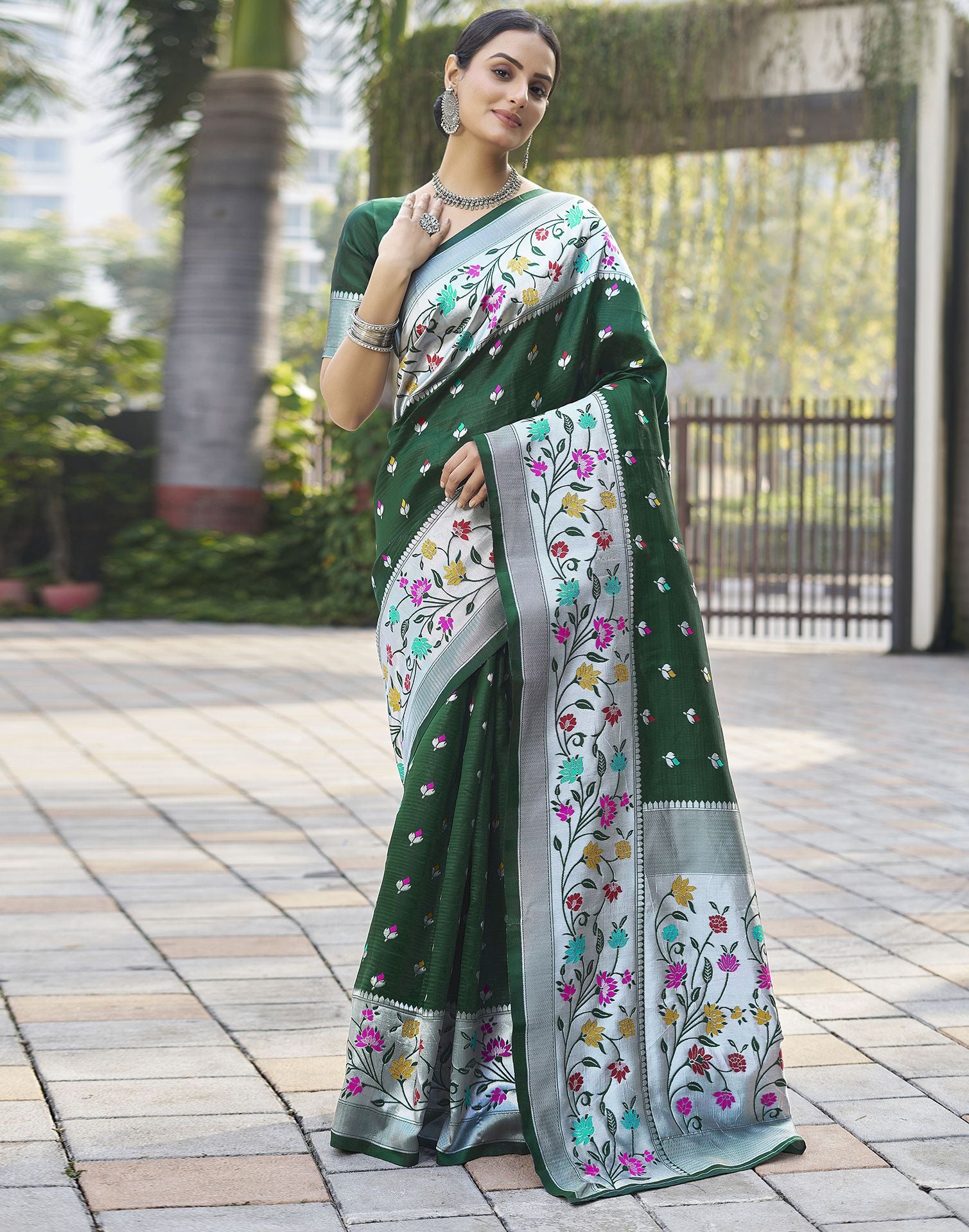 Silver Jacquard Silk Saree