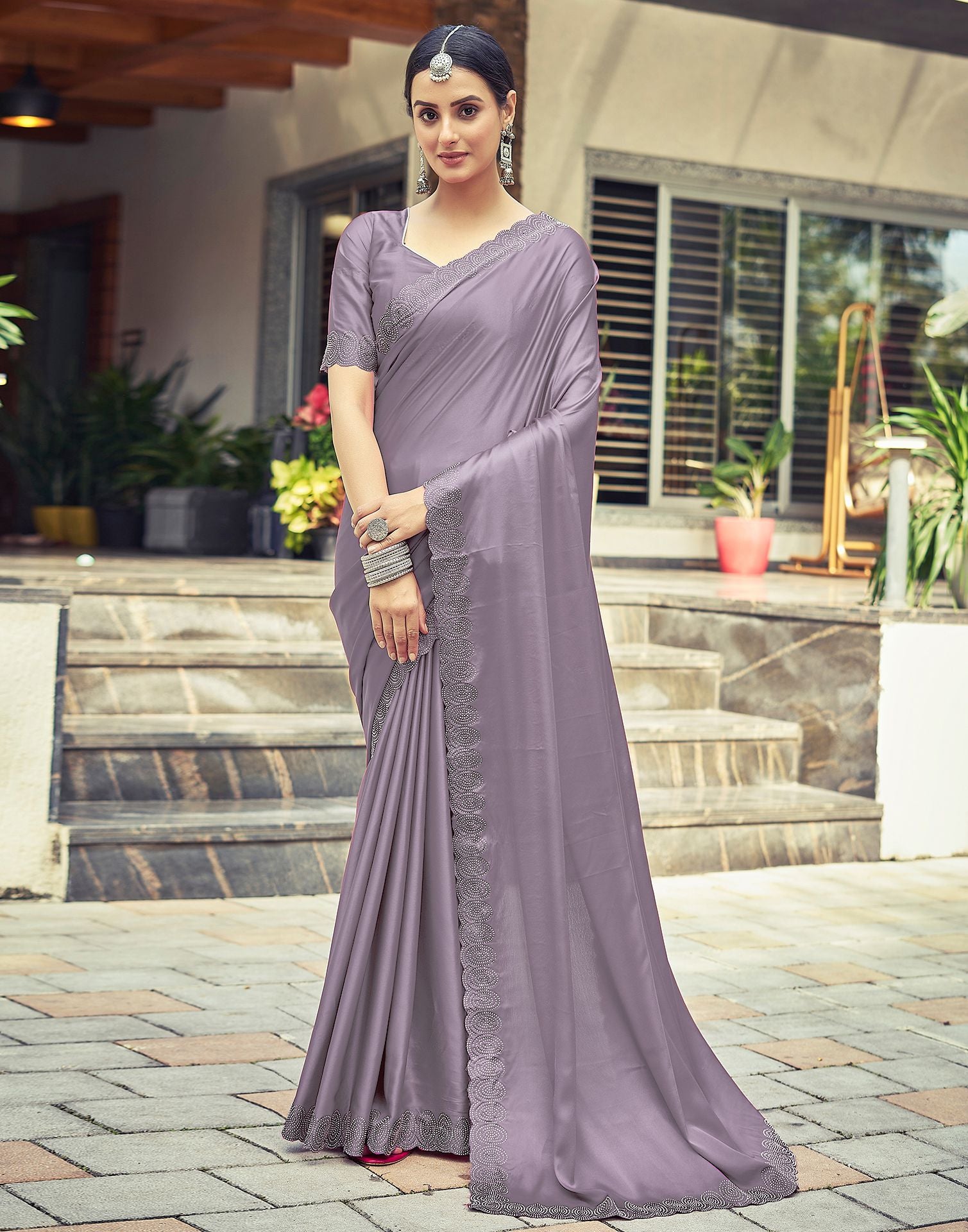 Dull Light Grey Plain Silk Saree