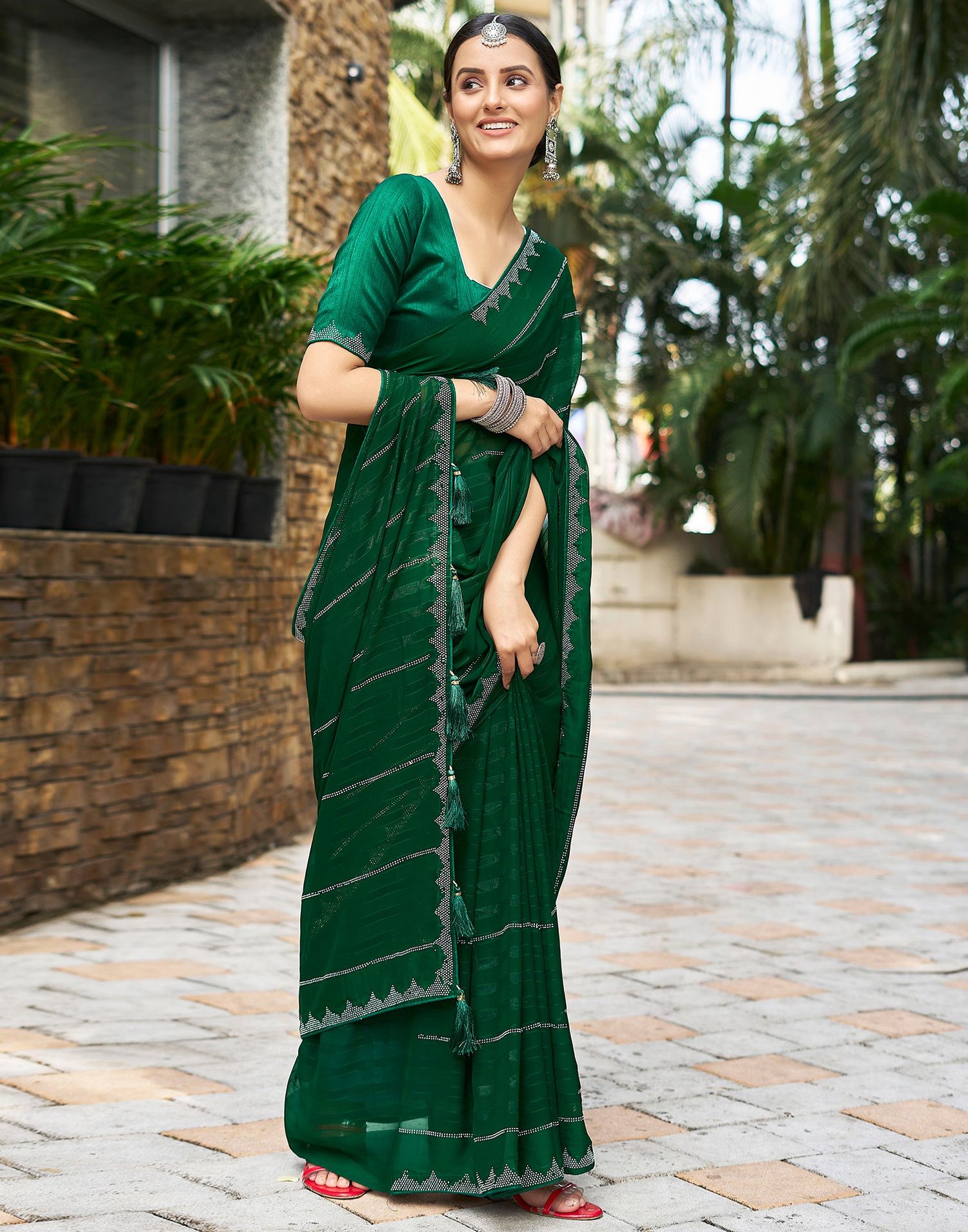 Dark Green Plain Georgette Saree