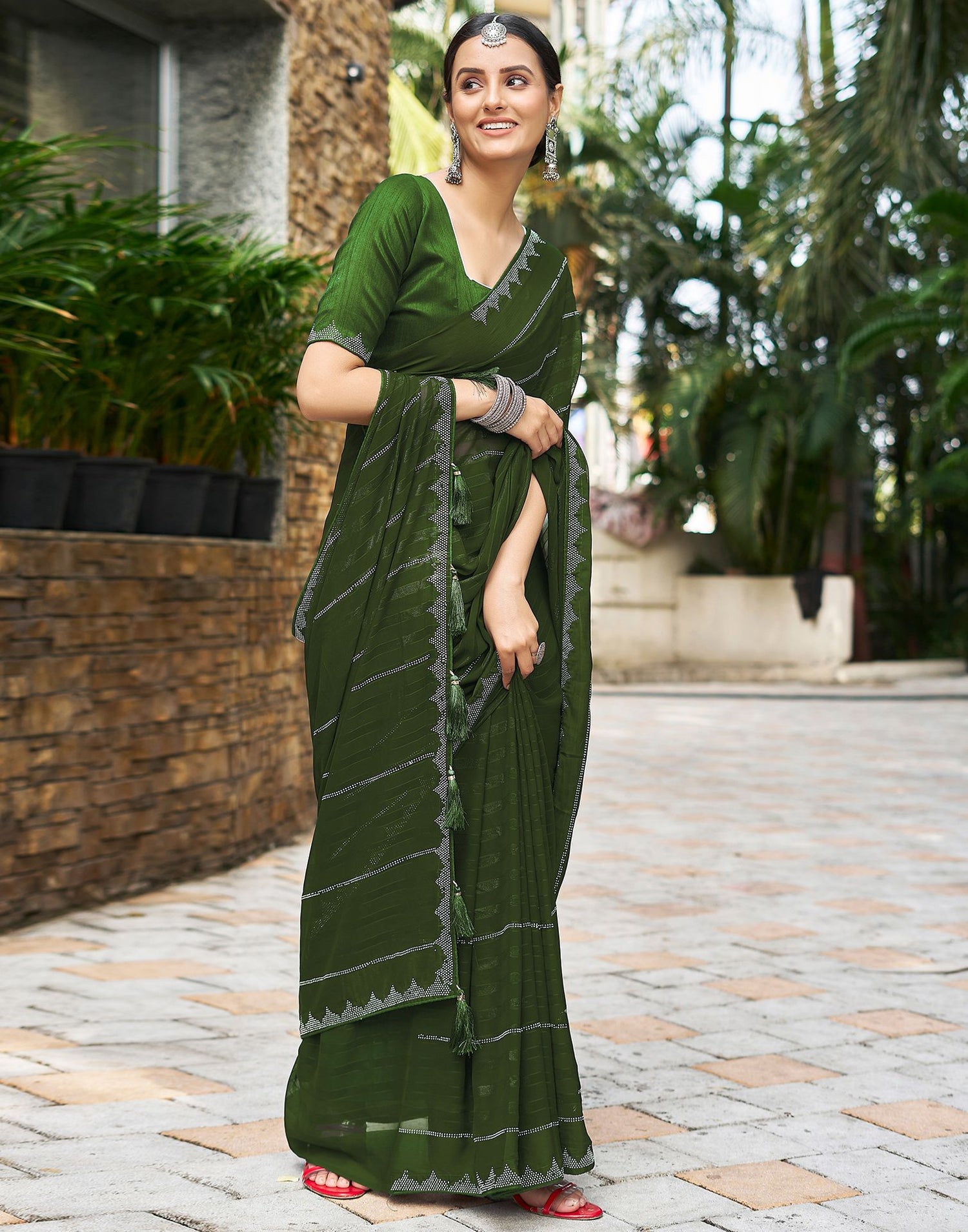 Mehandi Green Plain Georgette Saree