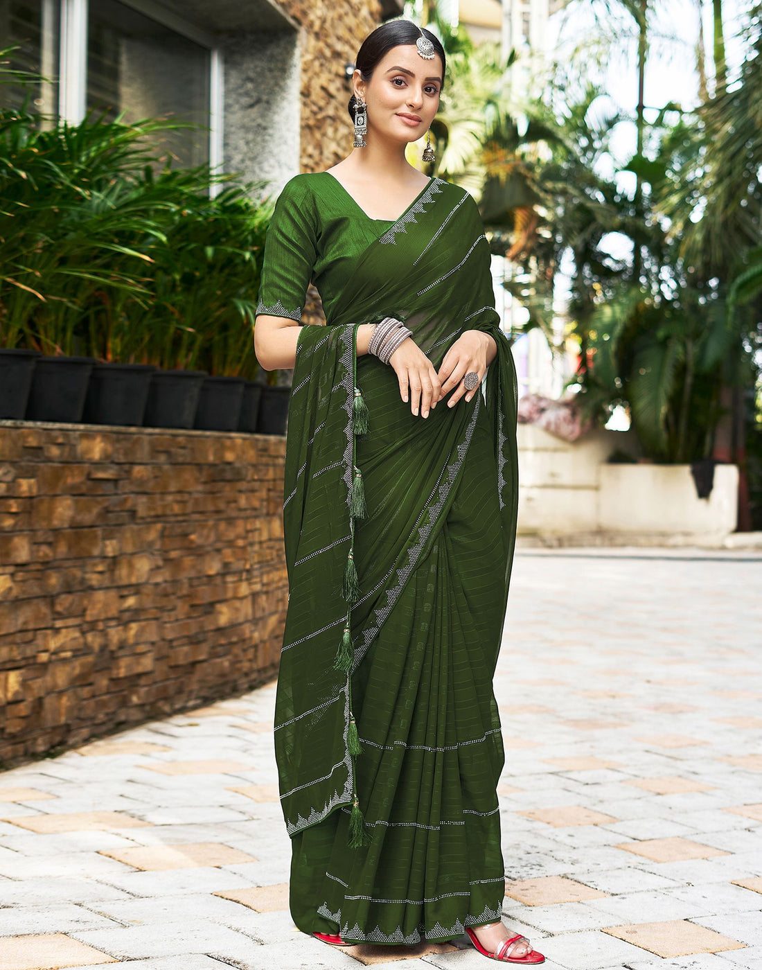 Mehandi Green Plain Georgette Saree