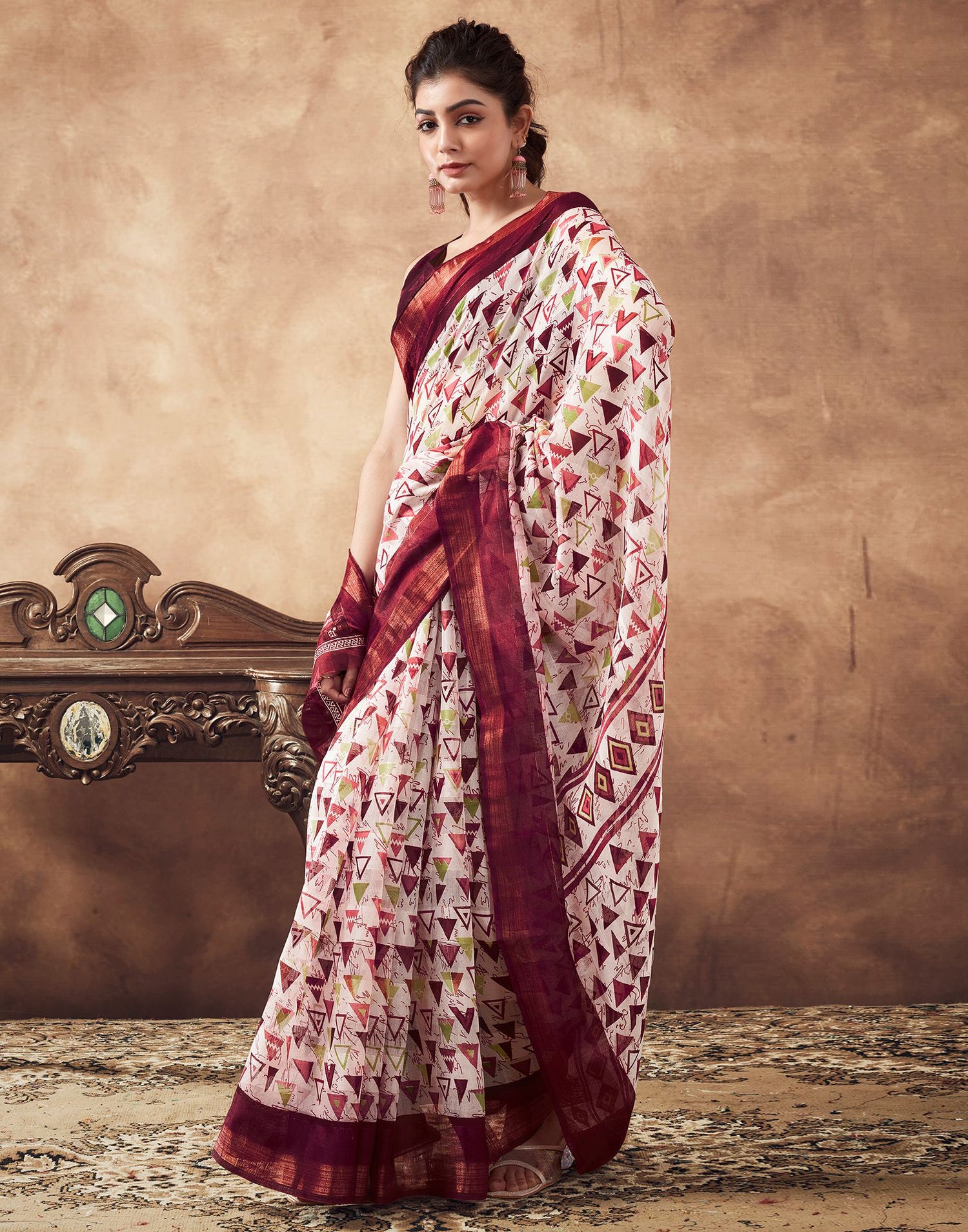 Maroon &amp; White Printed Cotton Saree