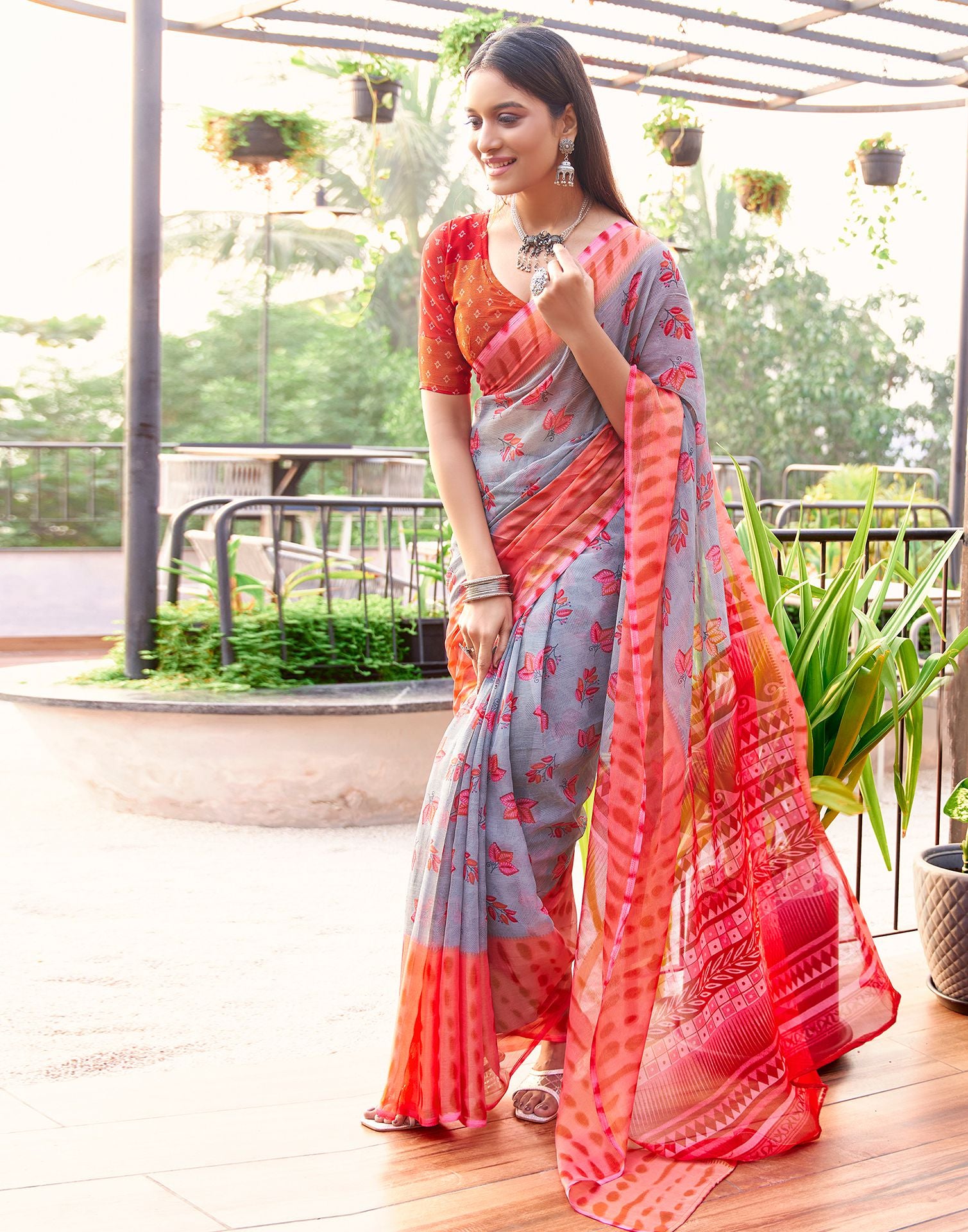 Grey &amp; Red Printed Chiffon Saree