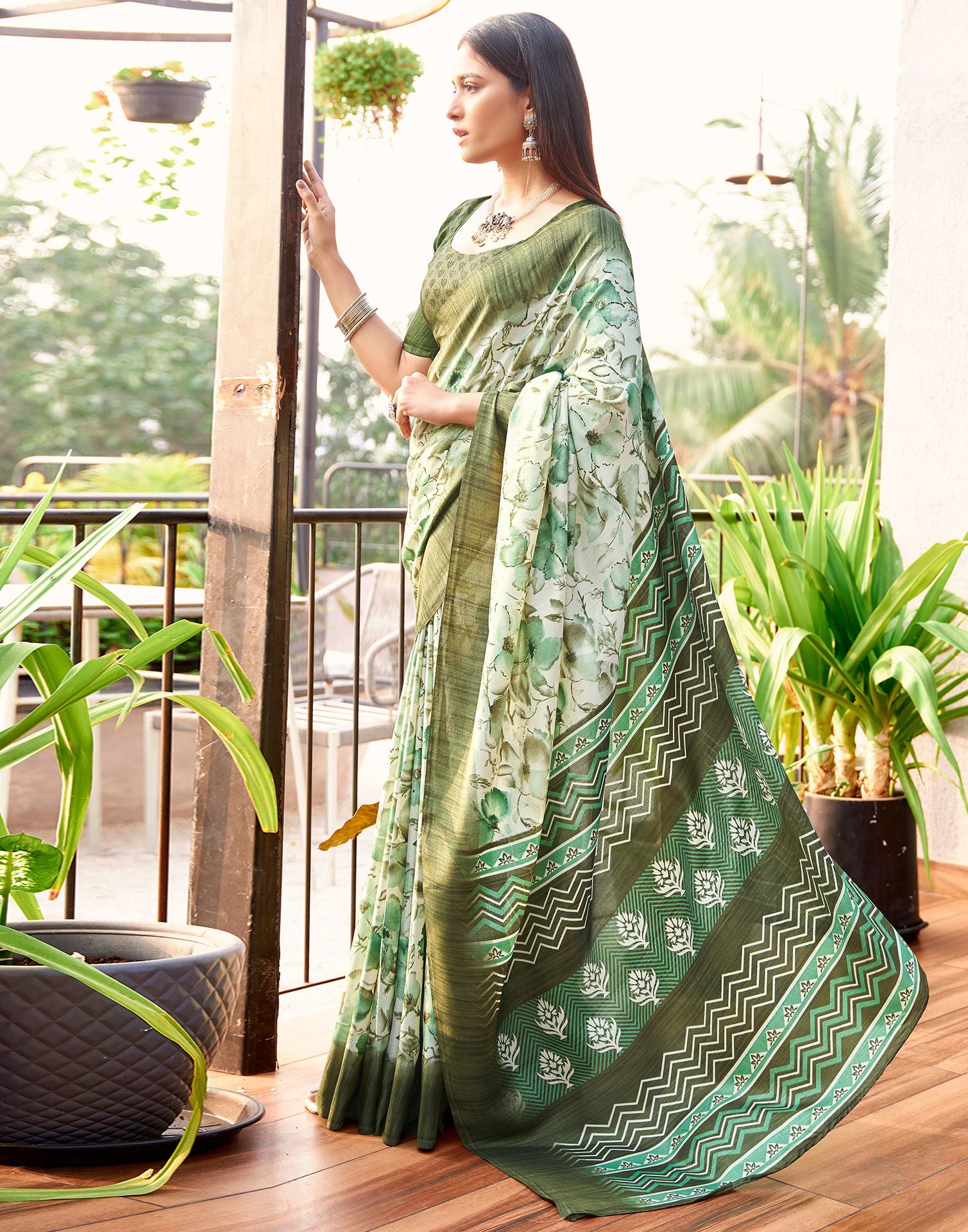 Beige &amp; Pista Printed Silk Saree