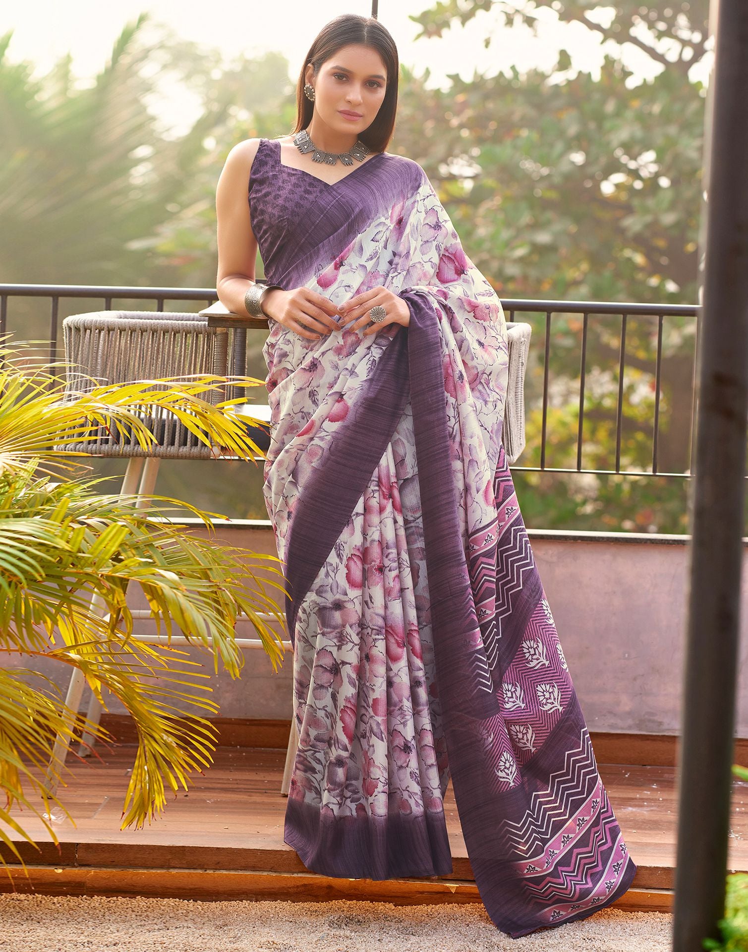 Beige &amp; Multicolour Printed Silk Saree