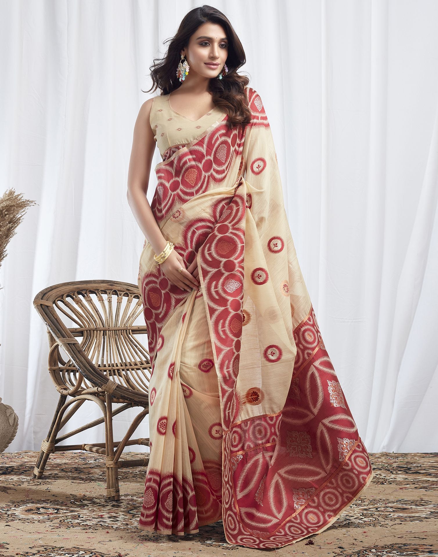 Light Beige Jacquard Linen Saree