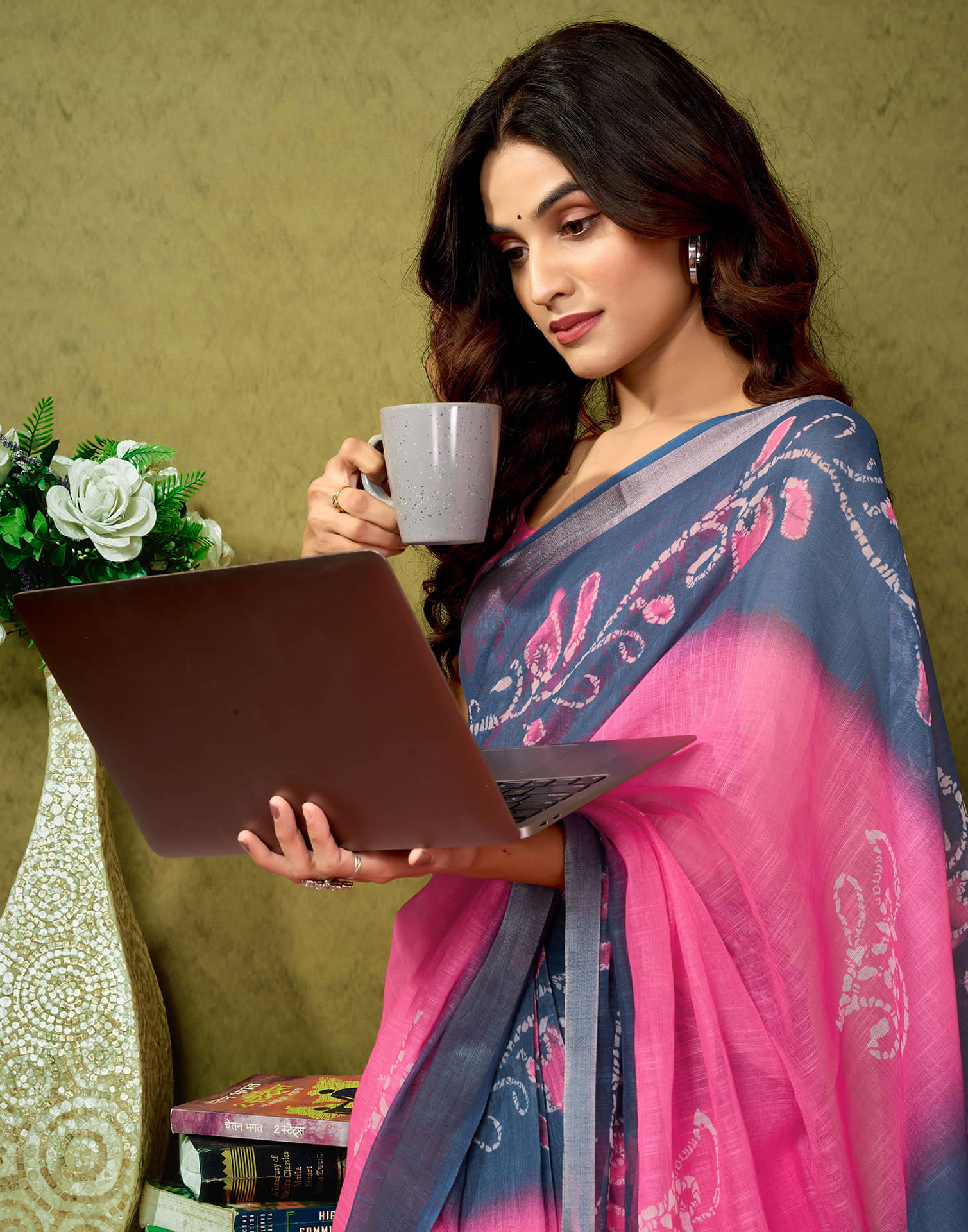 Ready To Wear Dark Pink Linen Zari Printed Saree