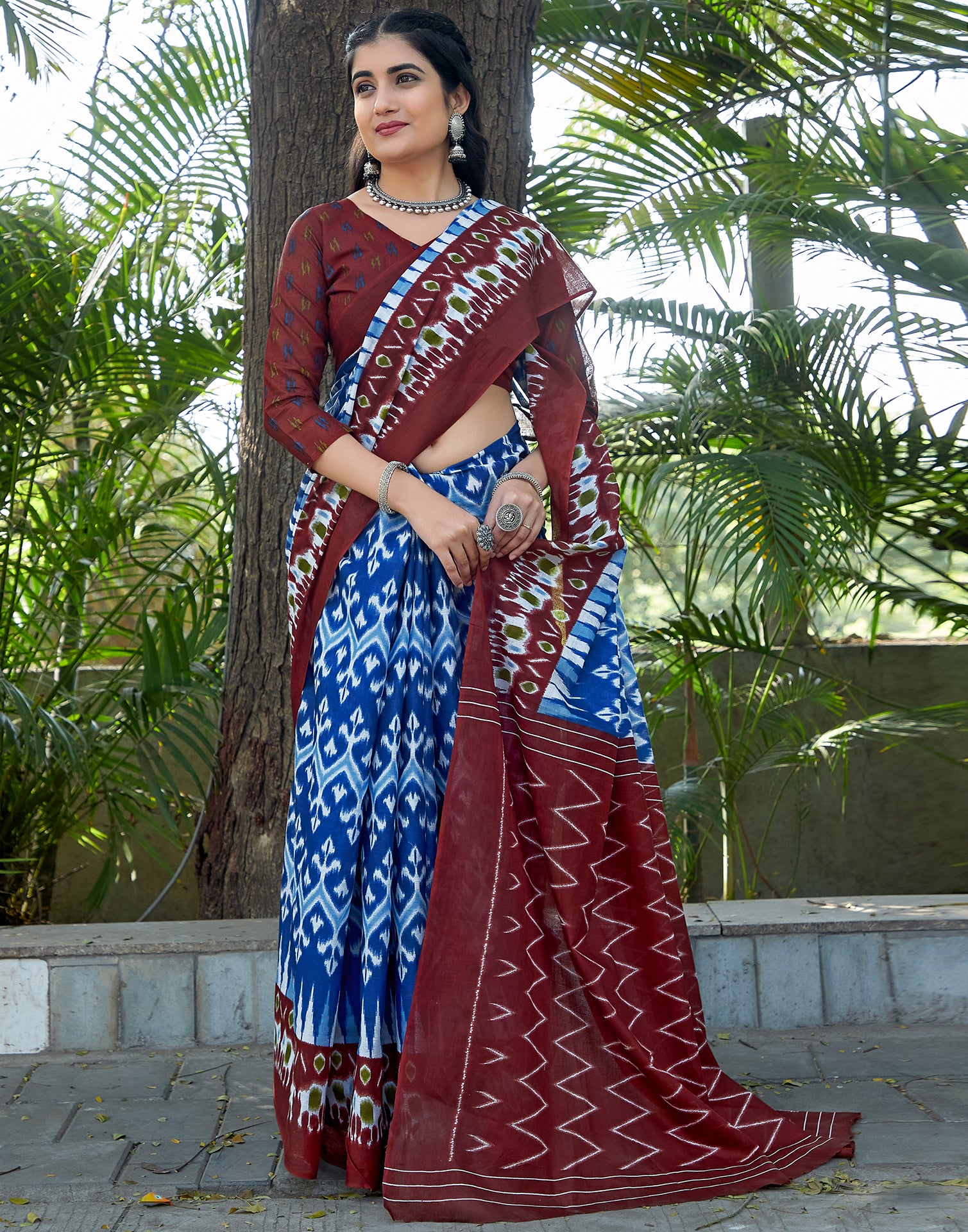 Blue &amp; Maroon Cotton Printed Saree