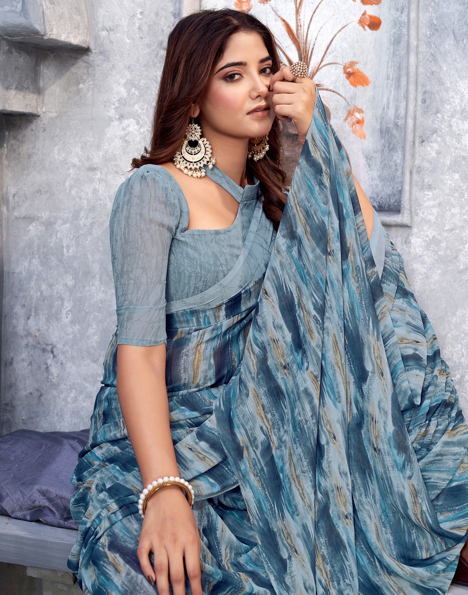 Grey &amp; Multicoloured Georgette Printed Saree