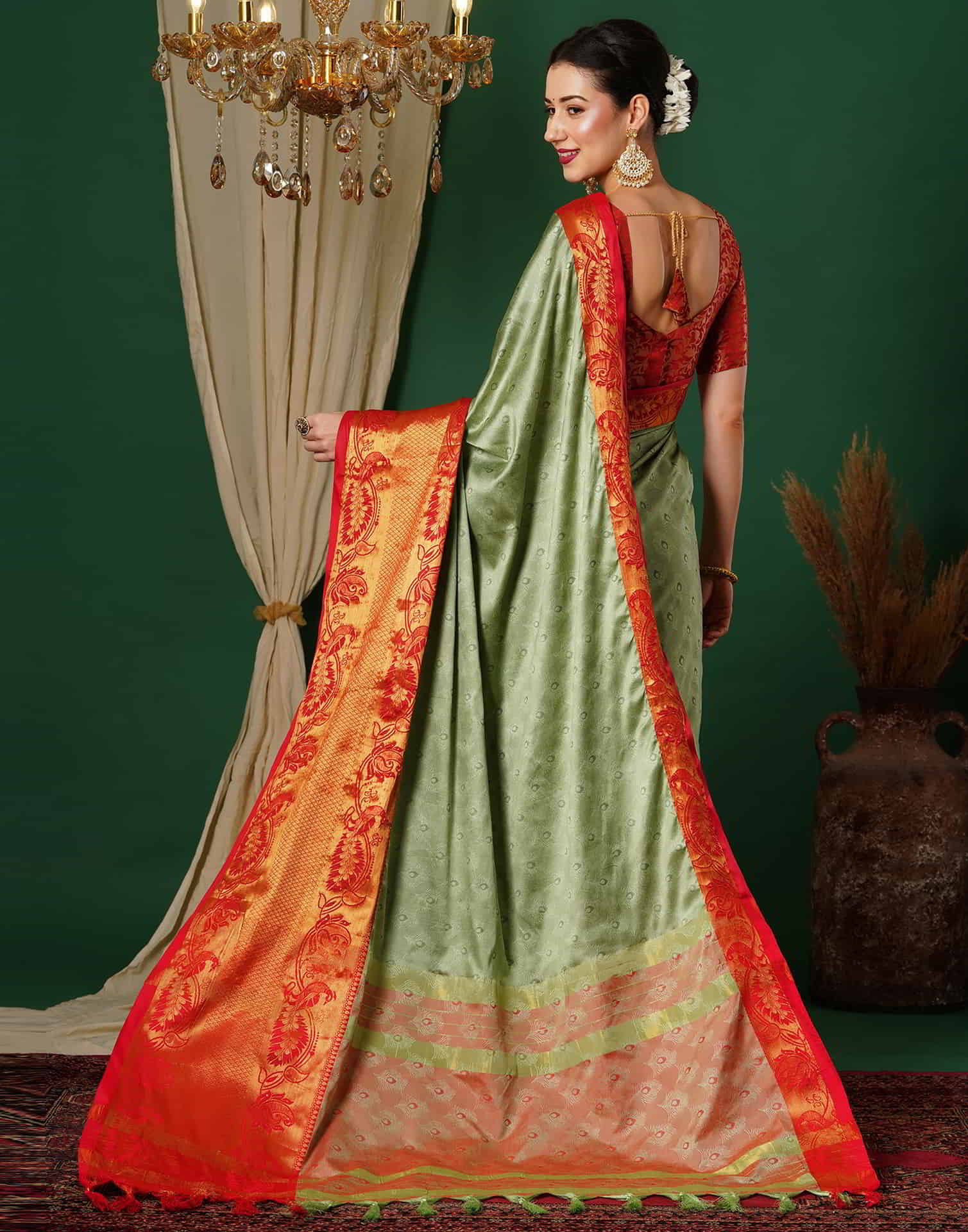 Green Kanjivaram Silk Woven Saree