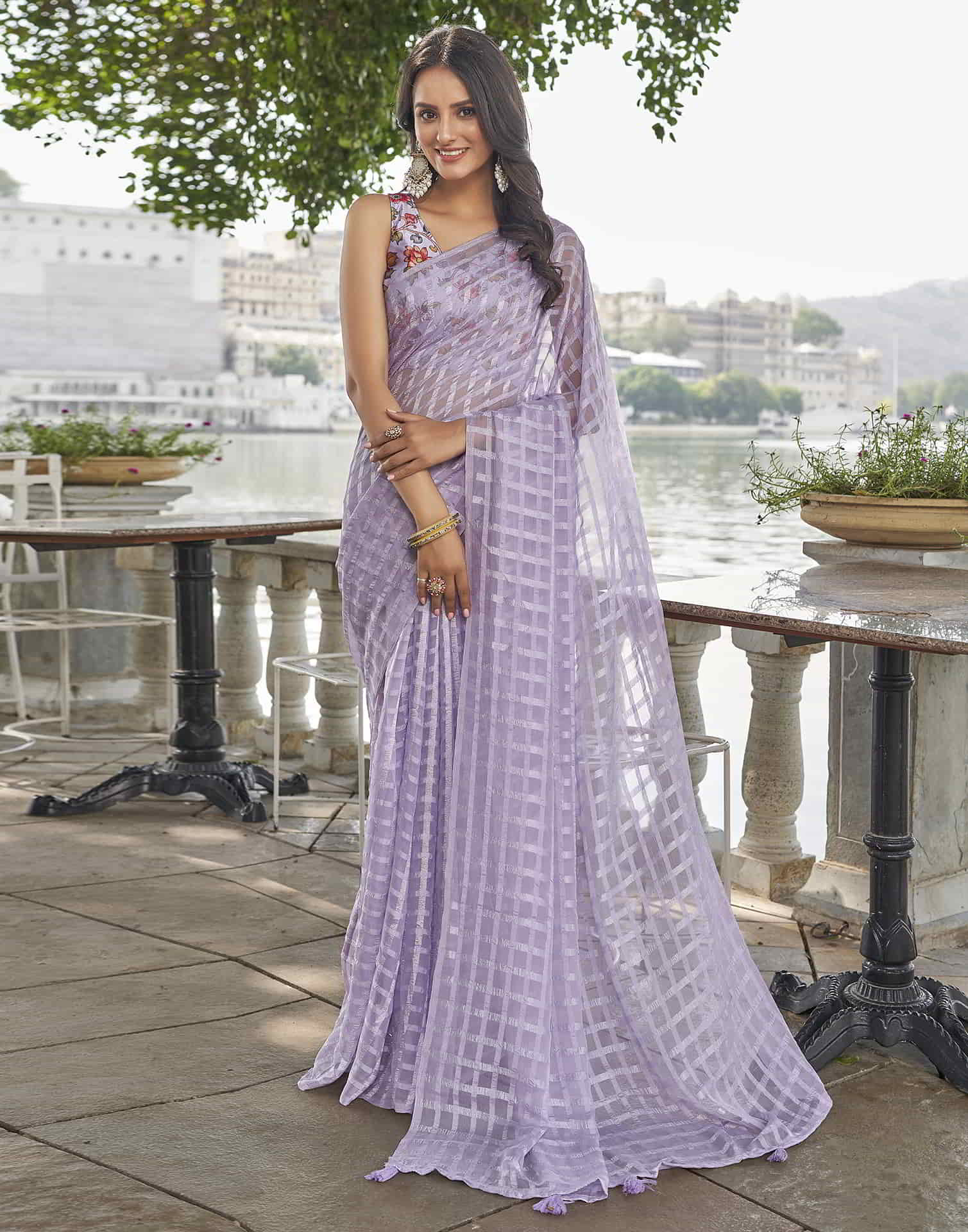 Lavender Checkered Chiffon Woven Saree