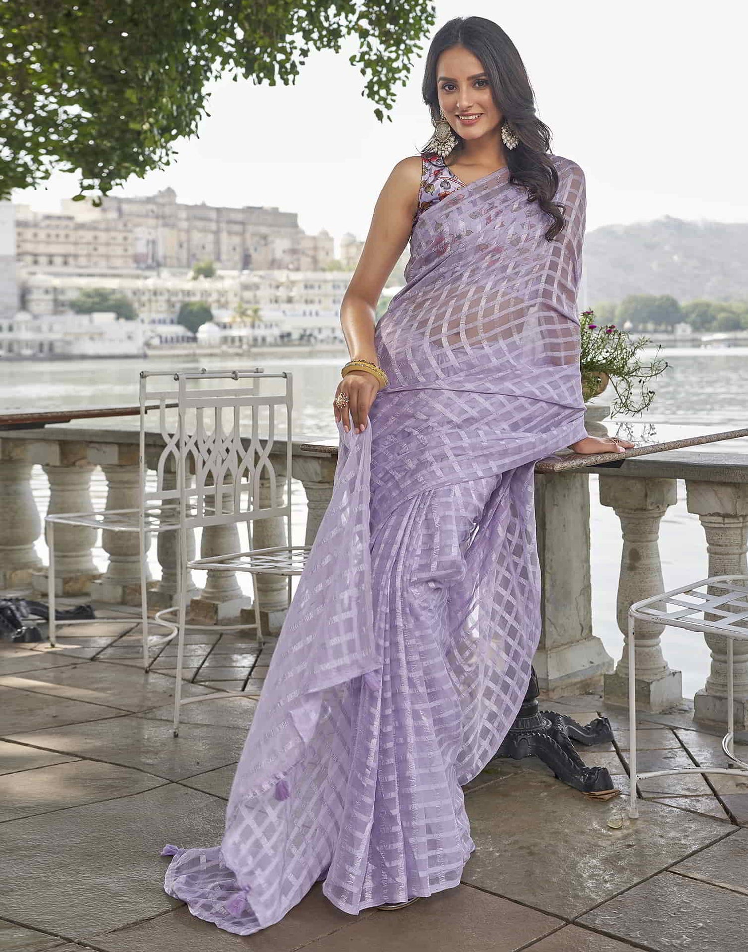 Lavender Checkered Chiffon Woven Saree