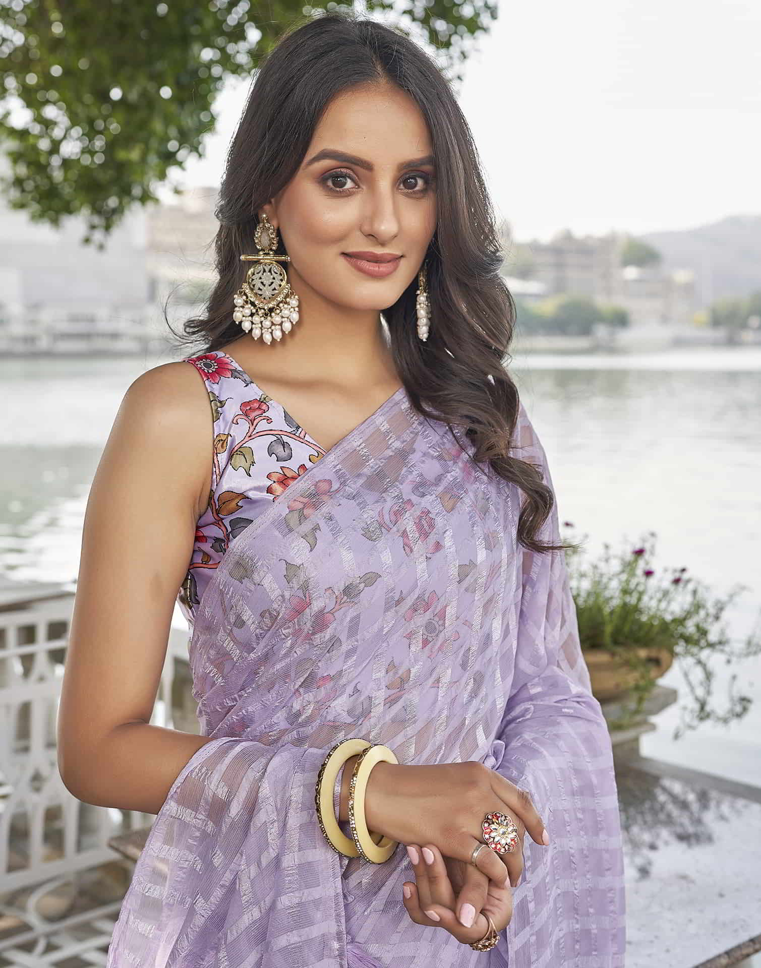 Lavender Checkered Chiffon Woven Saree