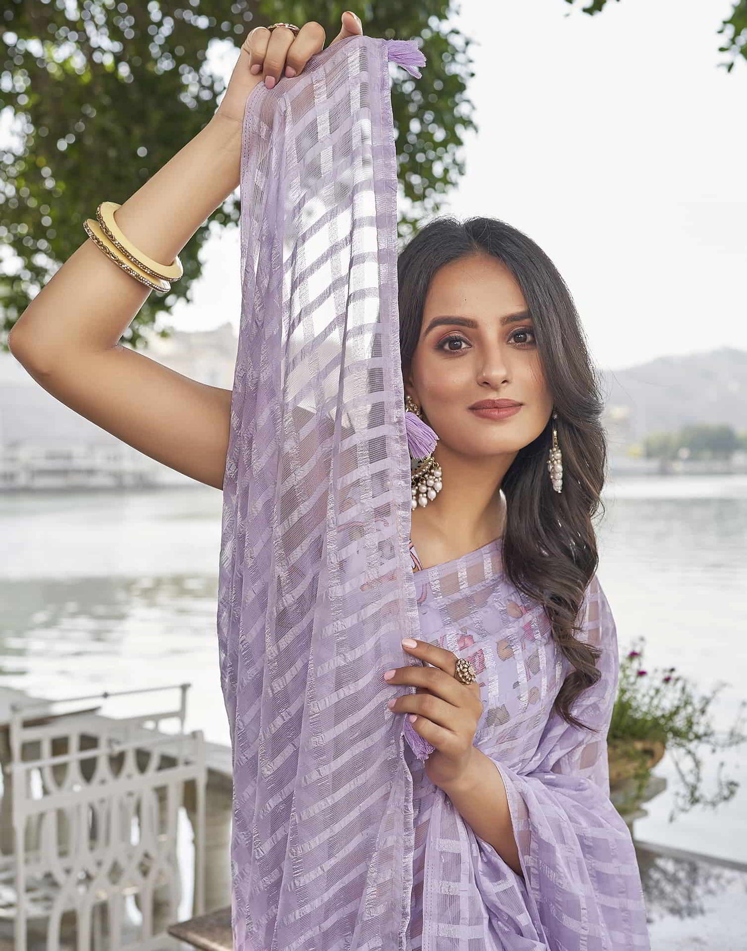 Lavender Checkered Chiffon Woven Saree