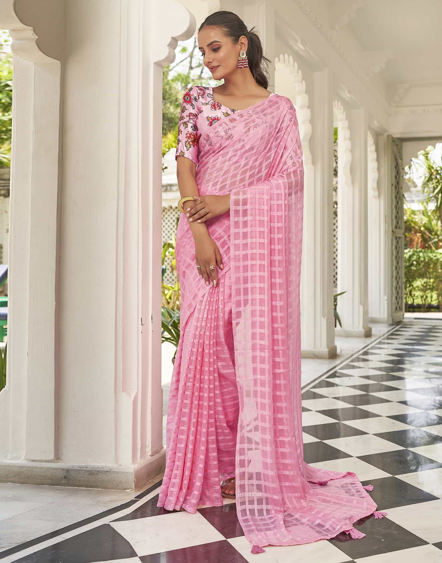 Pink Checkered Chiffon Woven Saree