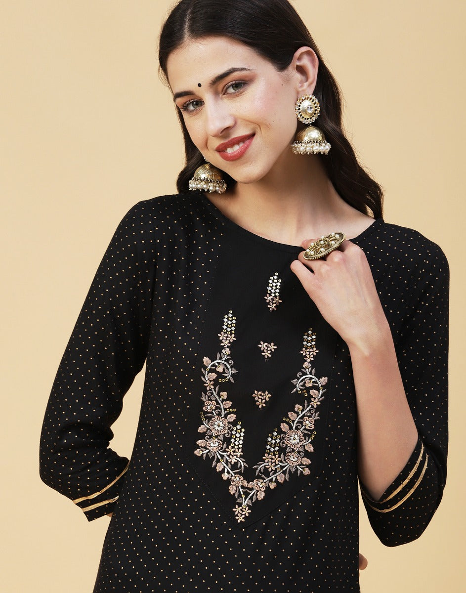 Black Rayon Embroidered Kurti | Sudathi